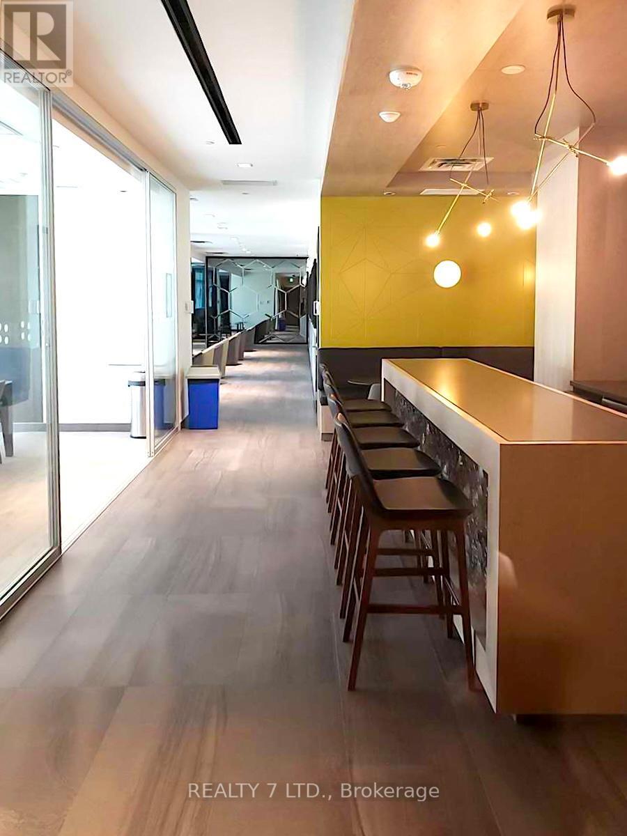 1207 - 128 Fairview Mall Drive, Toronto, ON - Indoor Photo Showing Other Room