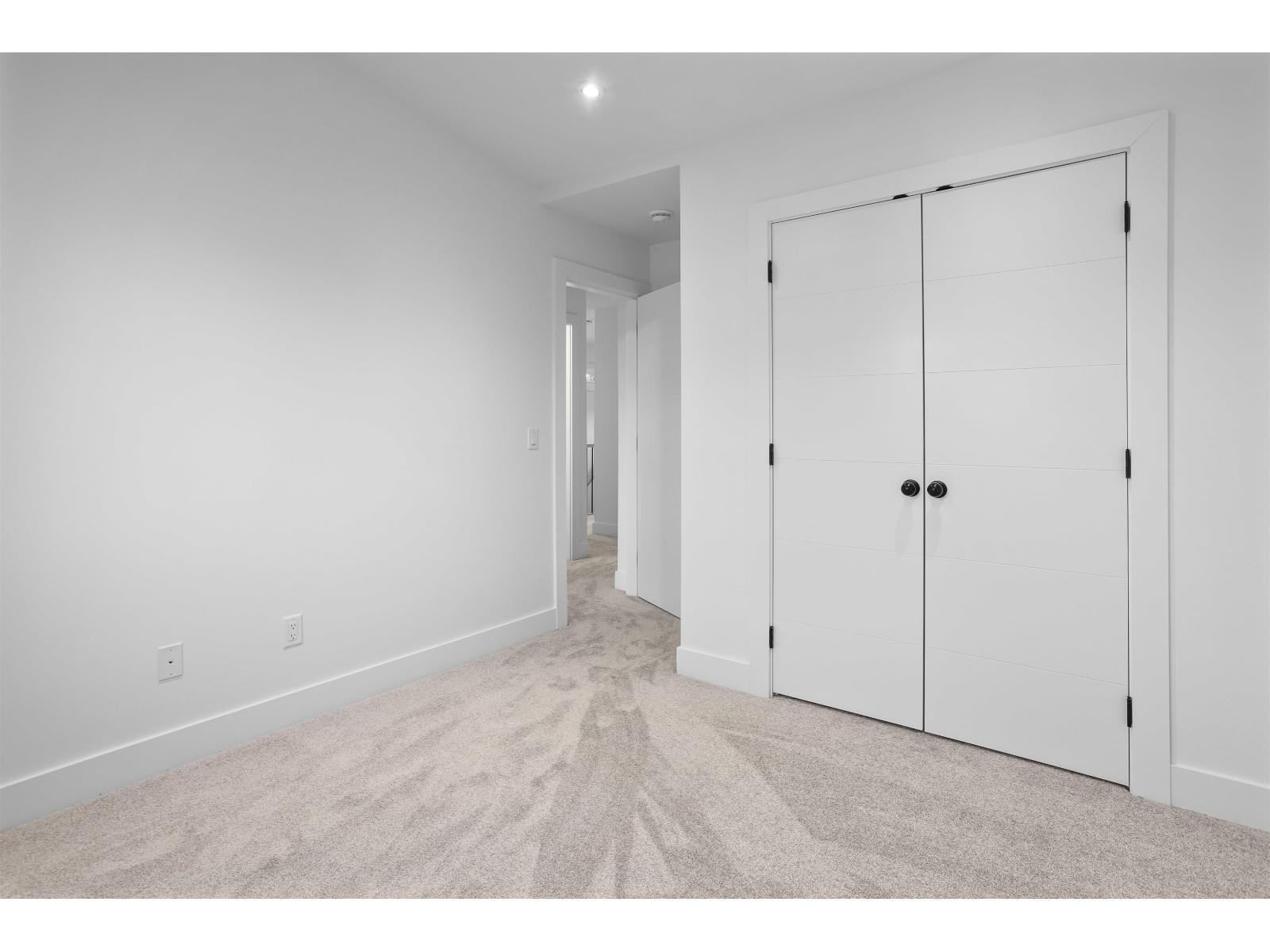 1 33586 Huggins Avenue, Abbotsford, BC - Indoor Photo Showing Other Room