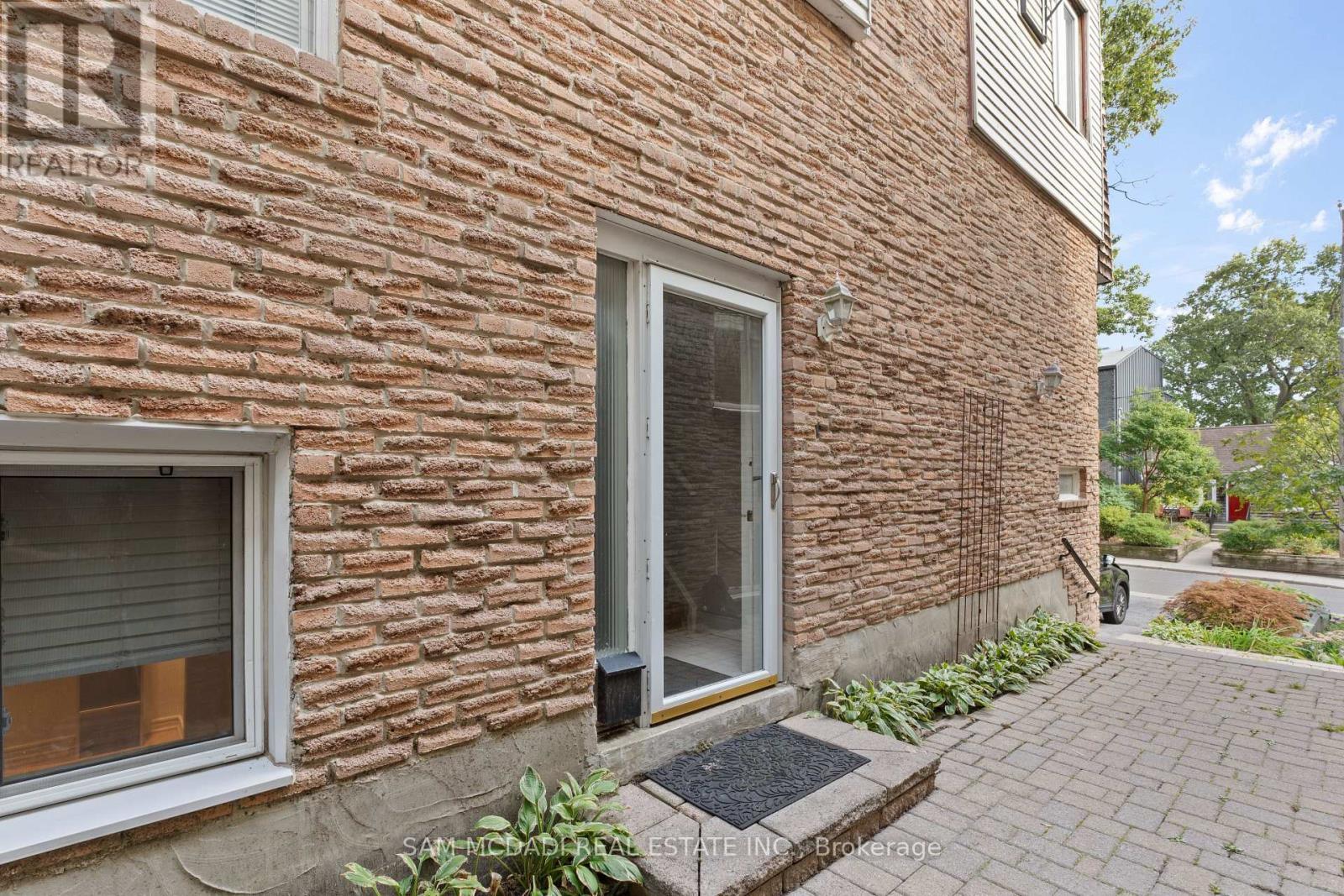 Lower - 26 Pine Avenue, Toronto, ON - Outdoor With Exterior