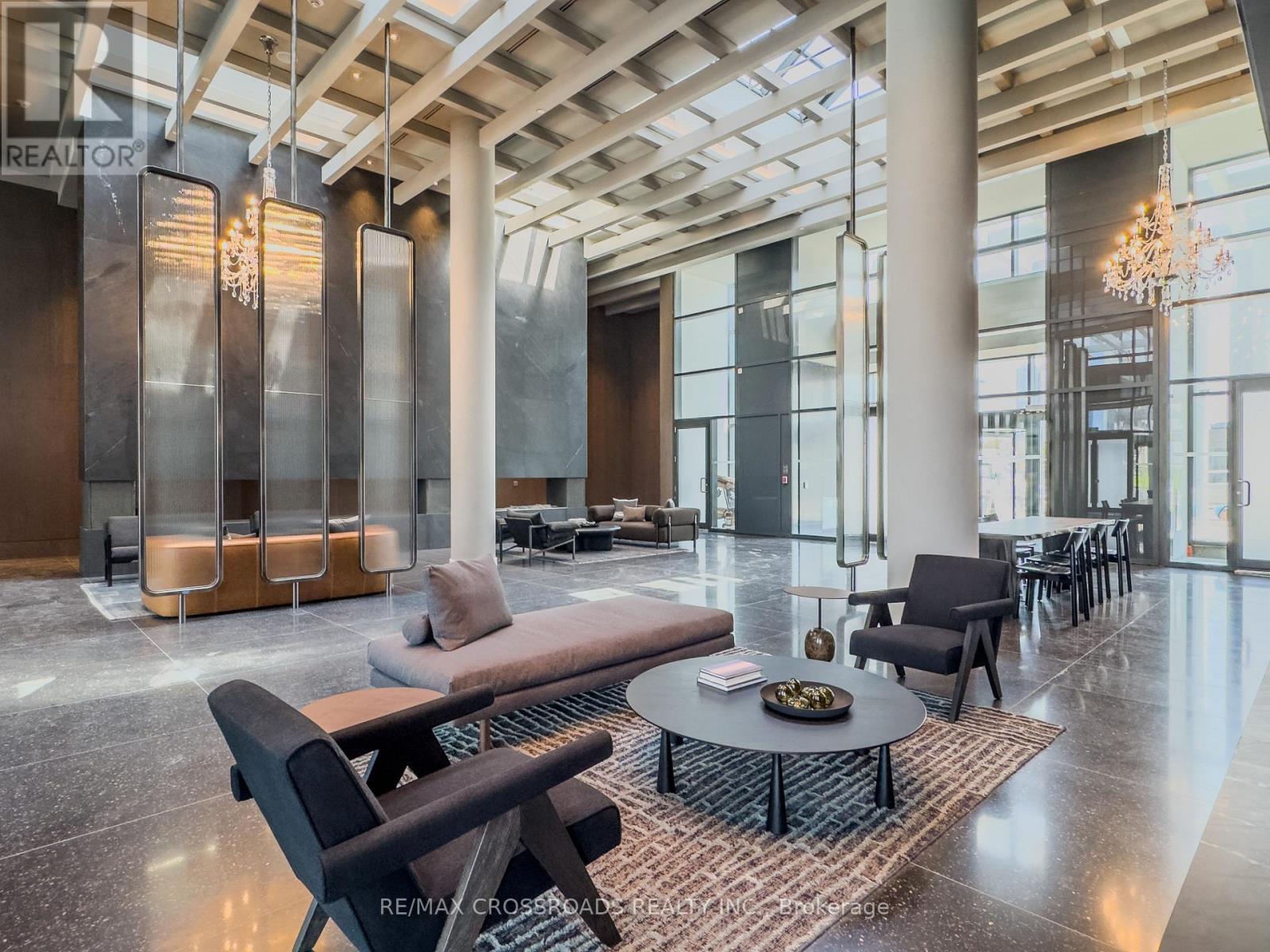 3908 - 8 Interchange Way, Vaughan, ON - Photo Showing Other Room