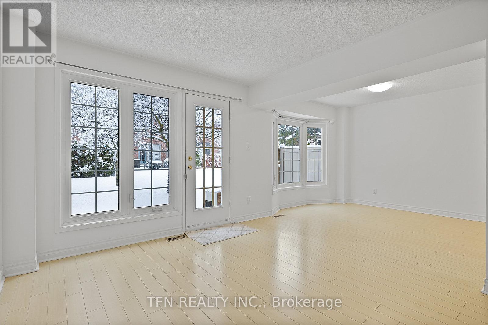 95 Alameda Circle, Vaughan, ON - Indoor Photo Showing Other Room