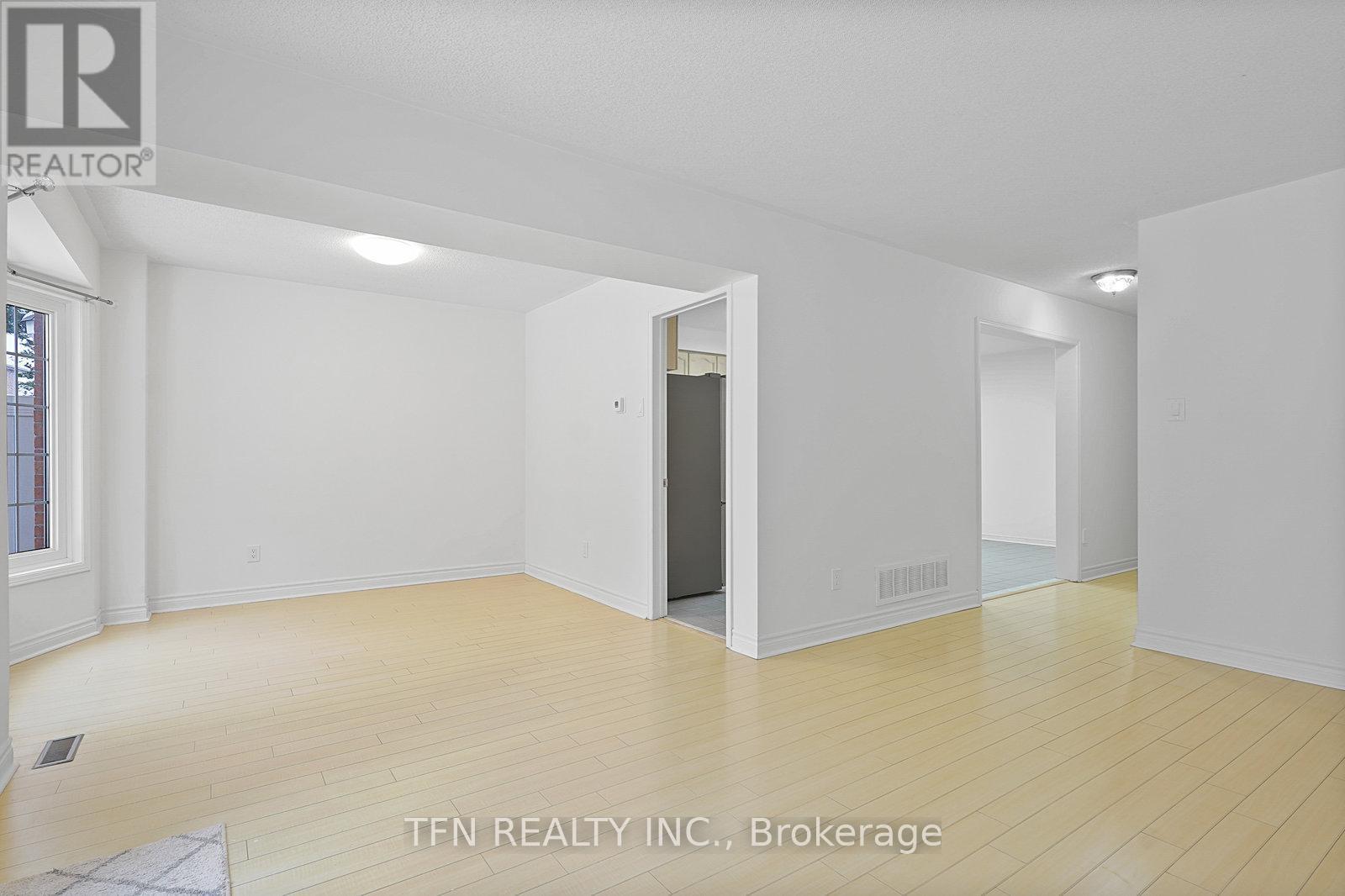 95 Alameda Circle, Vaughan, ON - Indoor Photo Showing Other Room