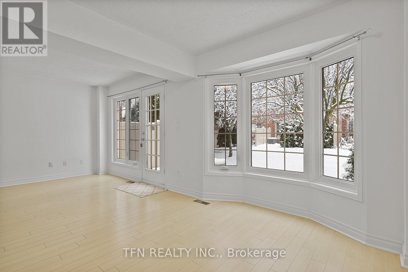 95 Alameda Circle, Vaughan, ON - Indoor Photo Showing Other Room