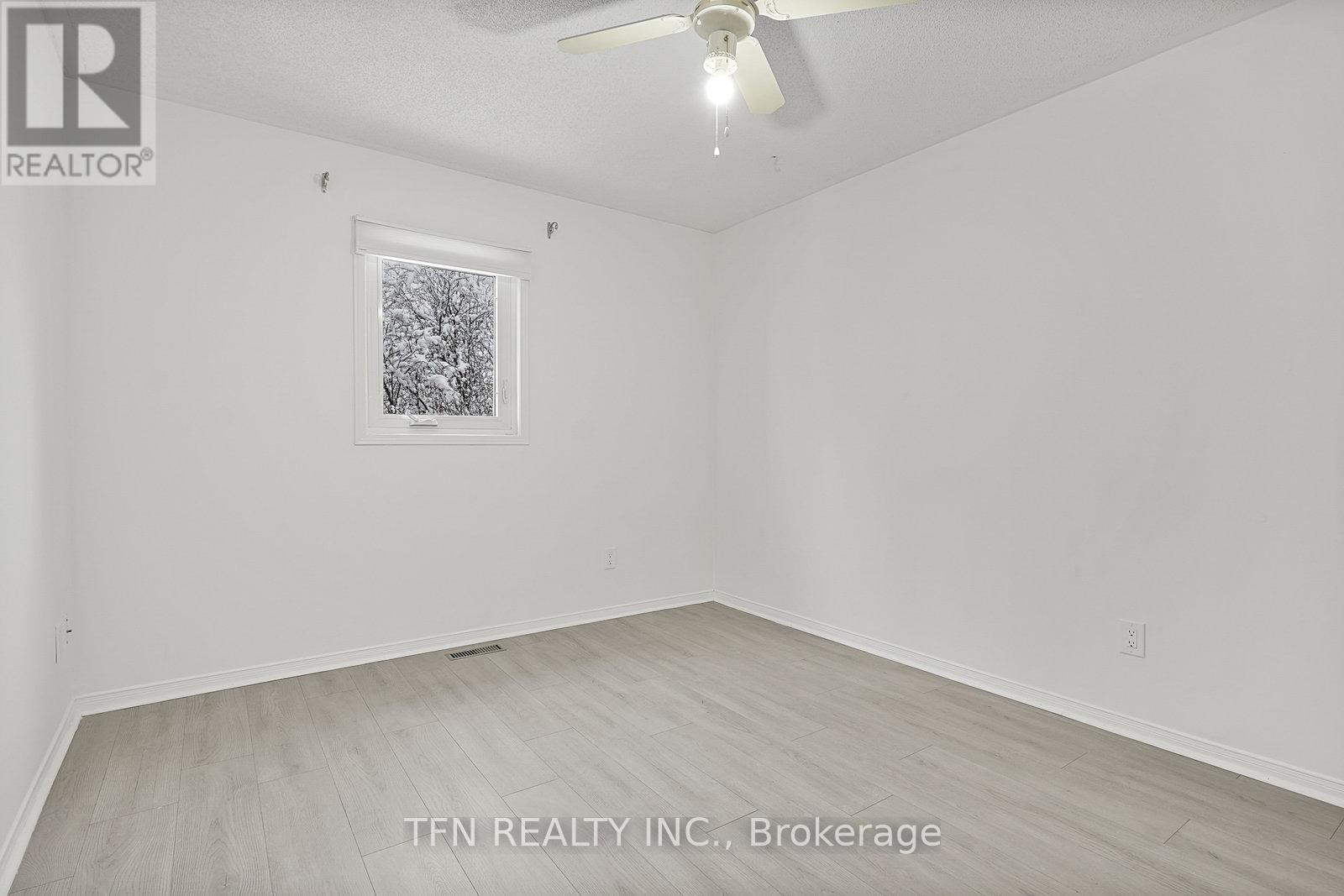 95 Alameda Circle, Vaughan, ON - Indoor Photo Showing Other Room