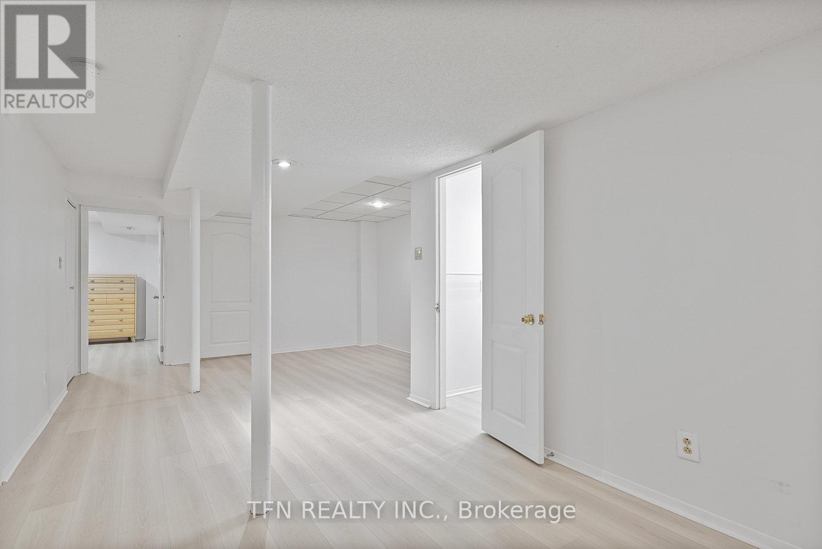 95 Alameda Circle, Vaughan, ON - Indoor Photo Showing Other Room