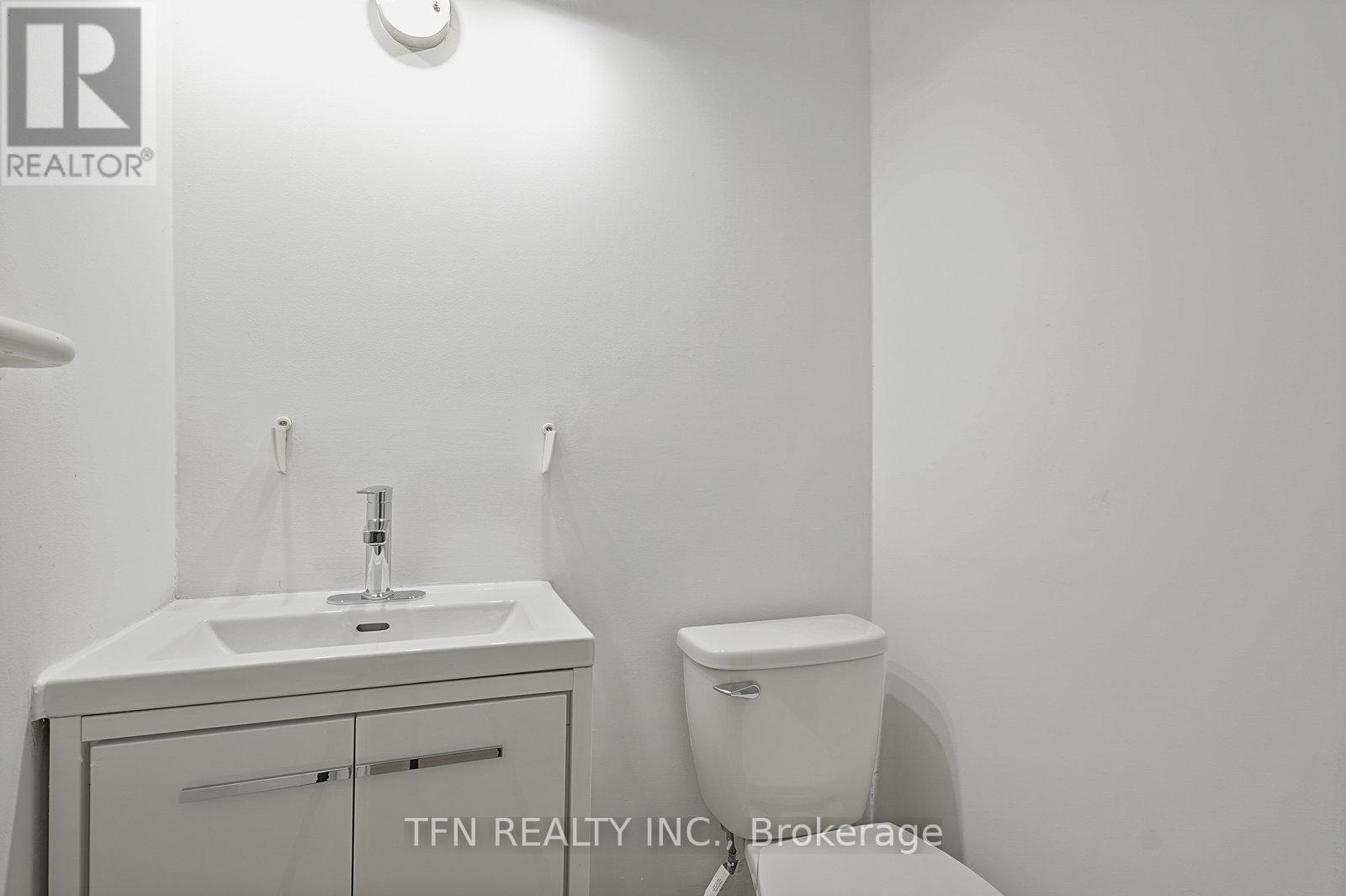 95 Alameda Circle, Vaughan, ON - Indoor Photo Showing Bathroom