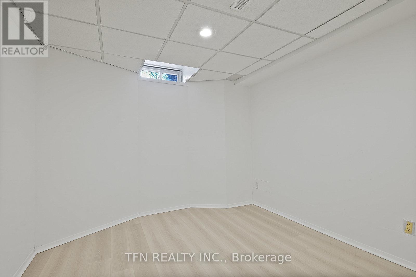 95 Alameda Circle, Vaughan, ON - Indoor Photo Showing Other Room