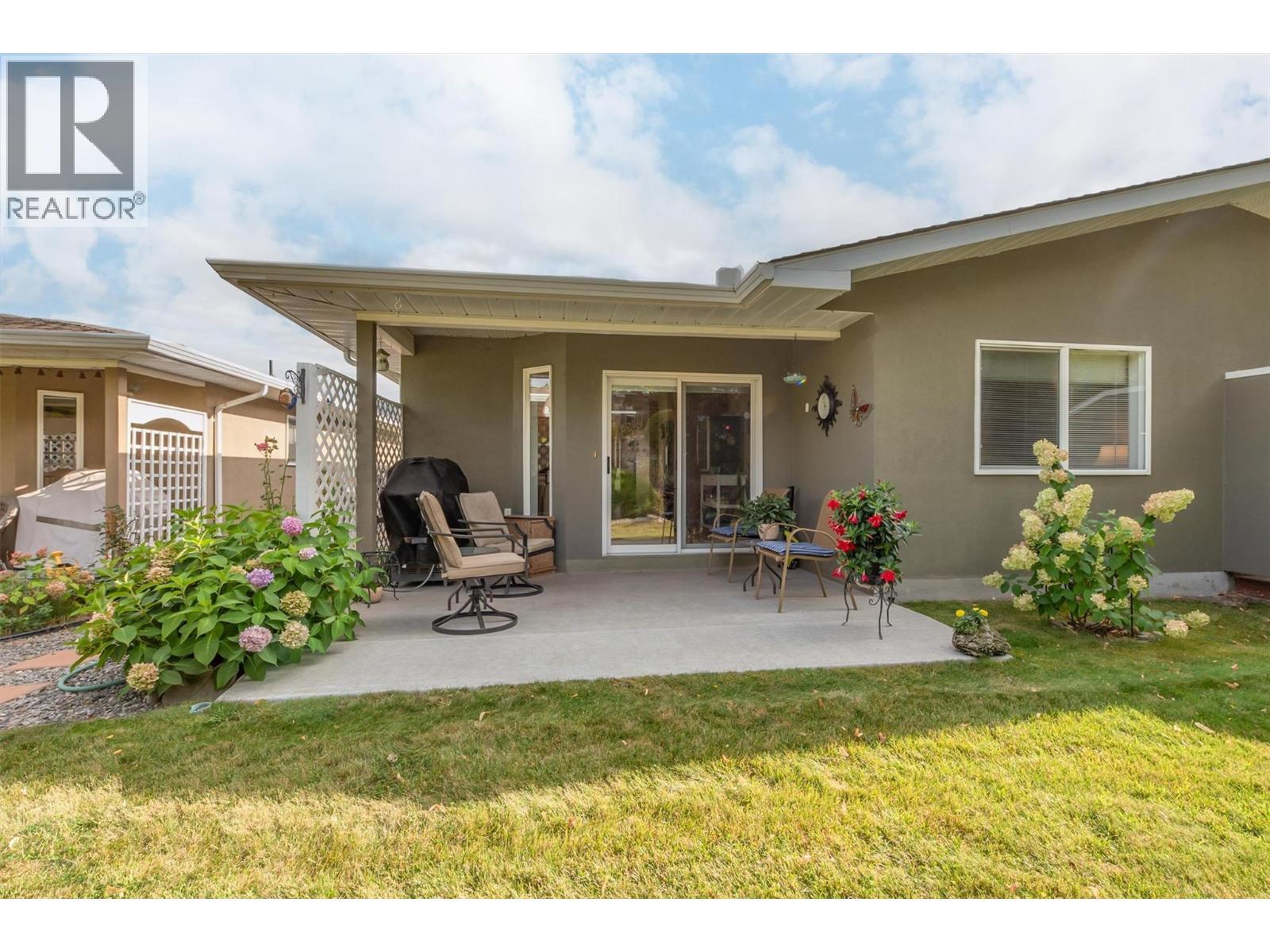 4035 Gellatly Road S Unit# 125, West Kelowna, BC - Outdoor With Deck Patio Veranda