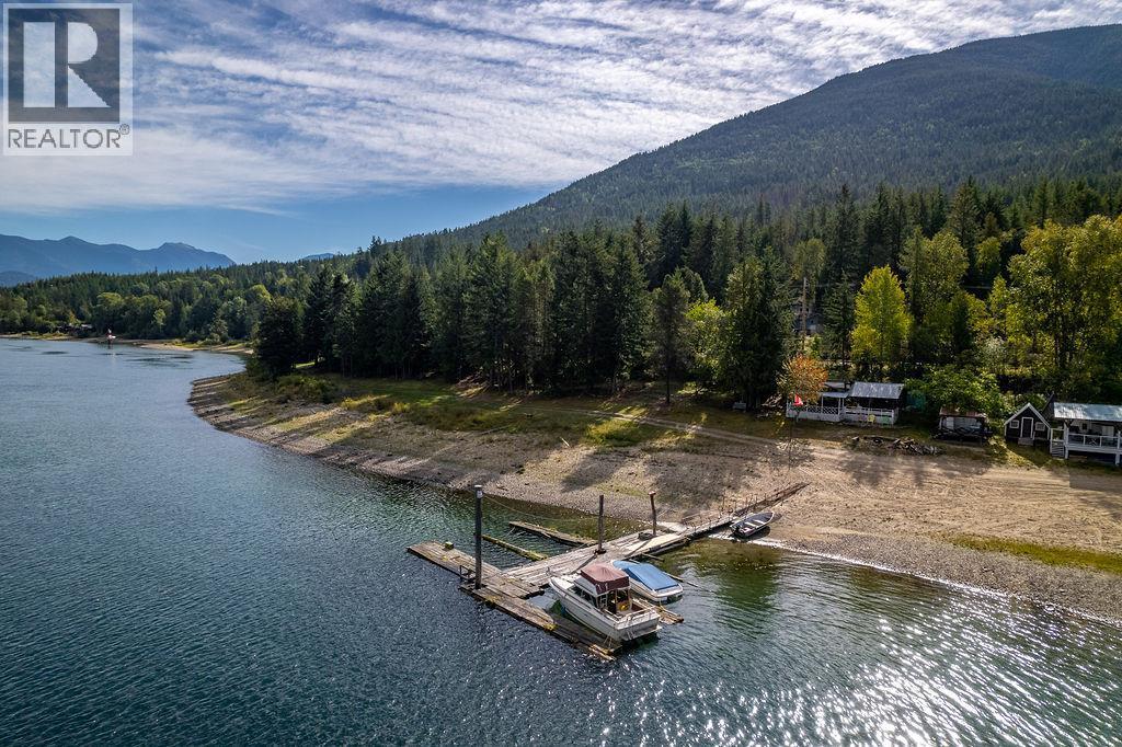 8275 East Procter Road, Procter, BC
