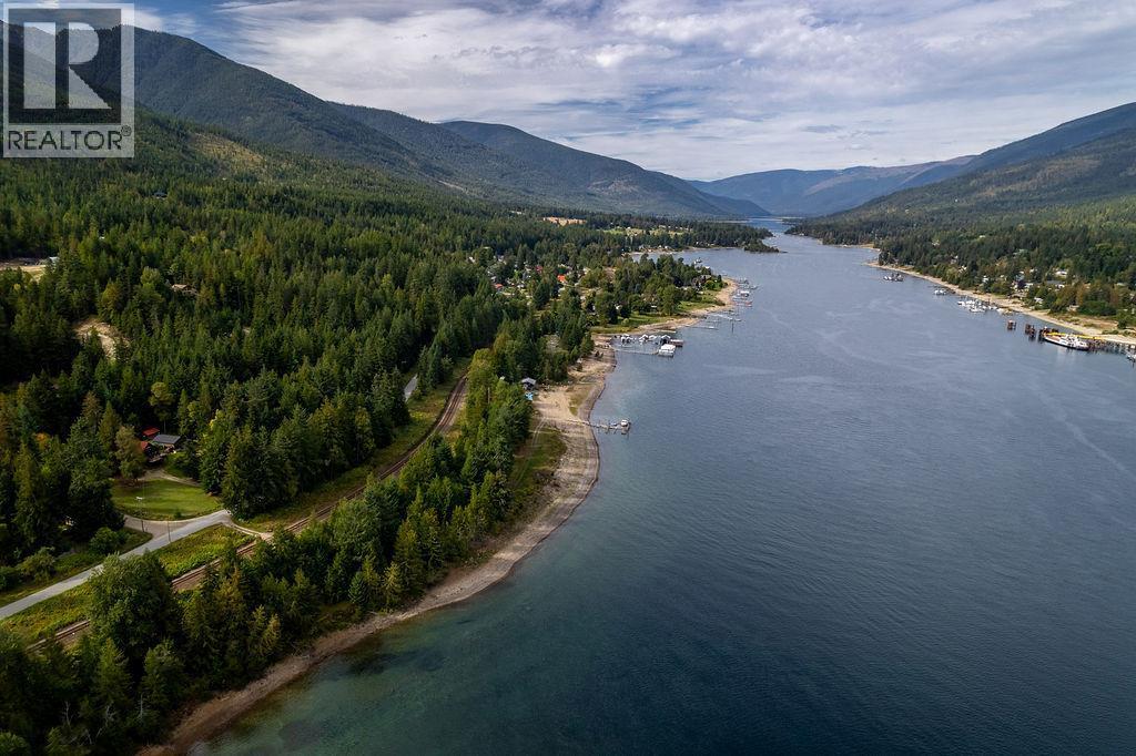 8275 East Procter Road, Procter, BC