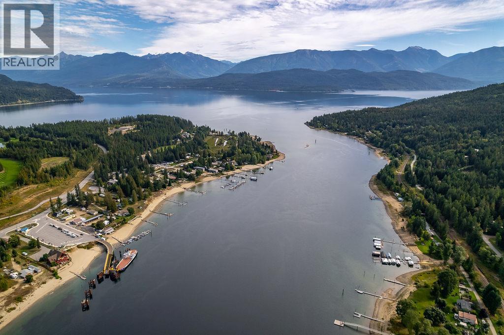 8275 East Procter Road, Procter, BC