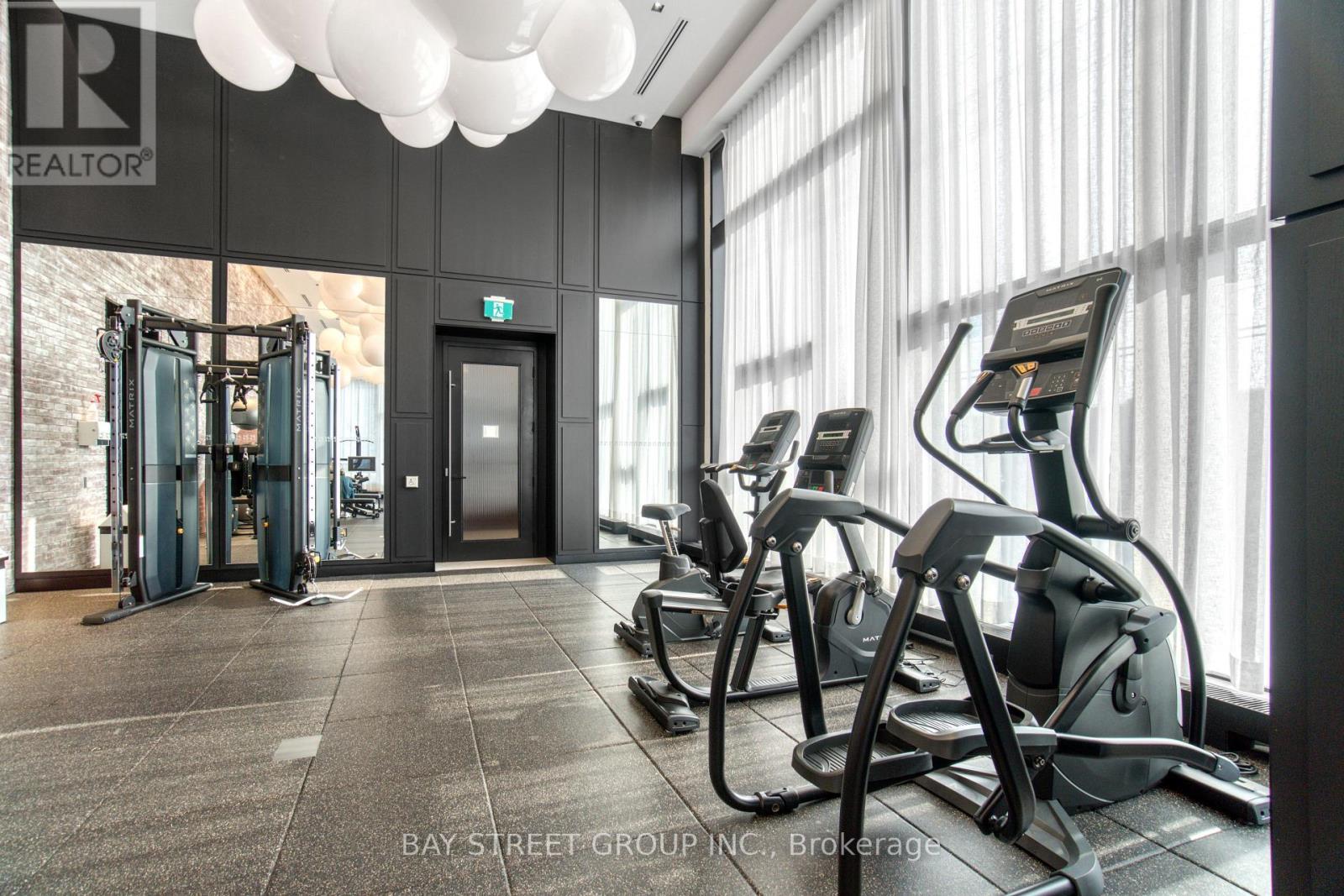 204 - 3200 William Coltson Avenue, Oakville, ON - Indoor Photo Showing Gym Room