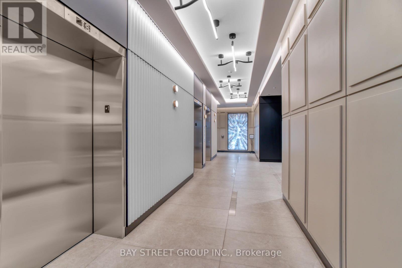 204 - 3200 William Coltson Avenue, Oakville, ON - Indoor Photo Showing Other Room