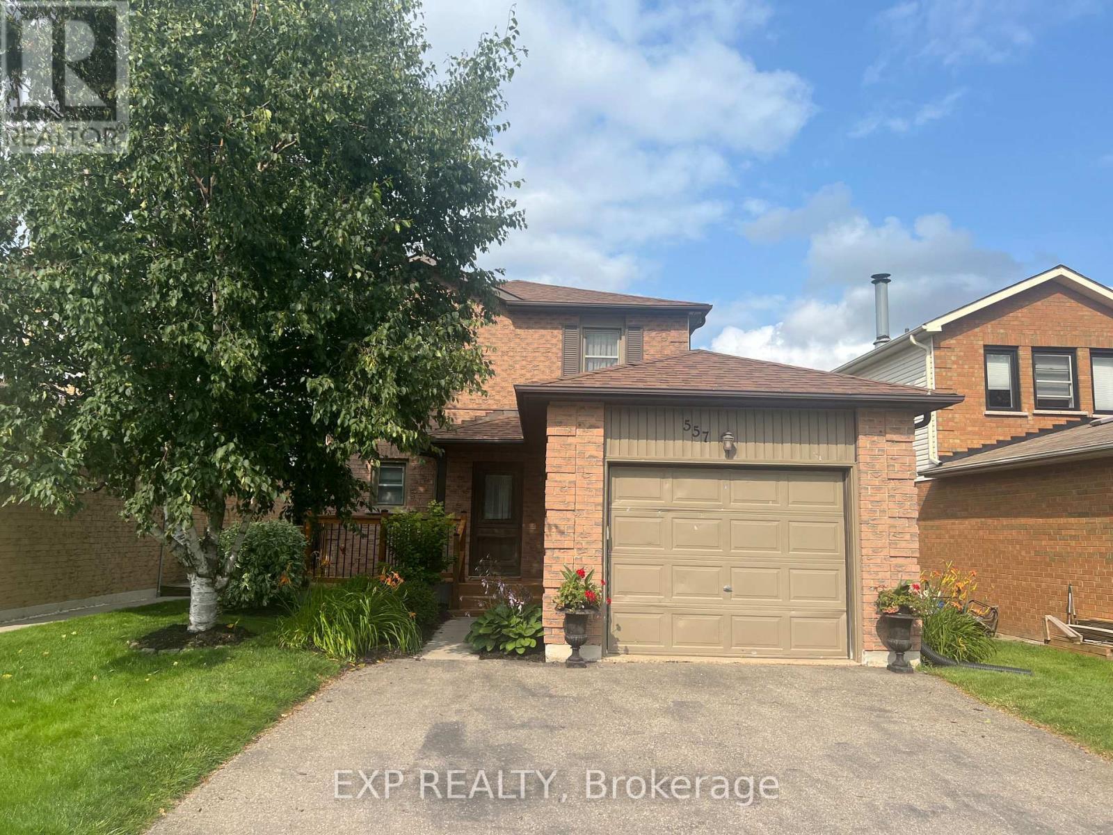 Front Exterior- Summer - 557 College Avenue, Orangeville, ON - Outdoor