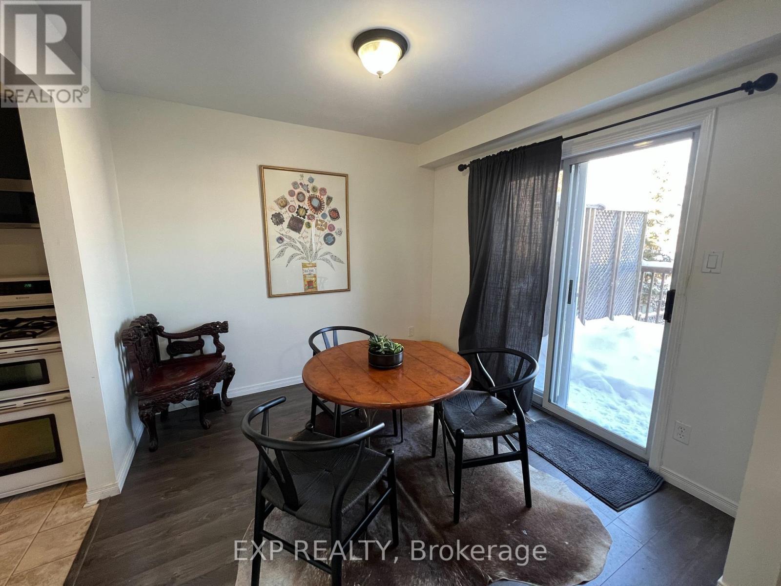 Dining Room - 557 College Avenue, Orangeville, ON - Indoor Photo Showing Dining Room