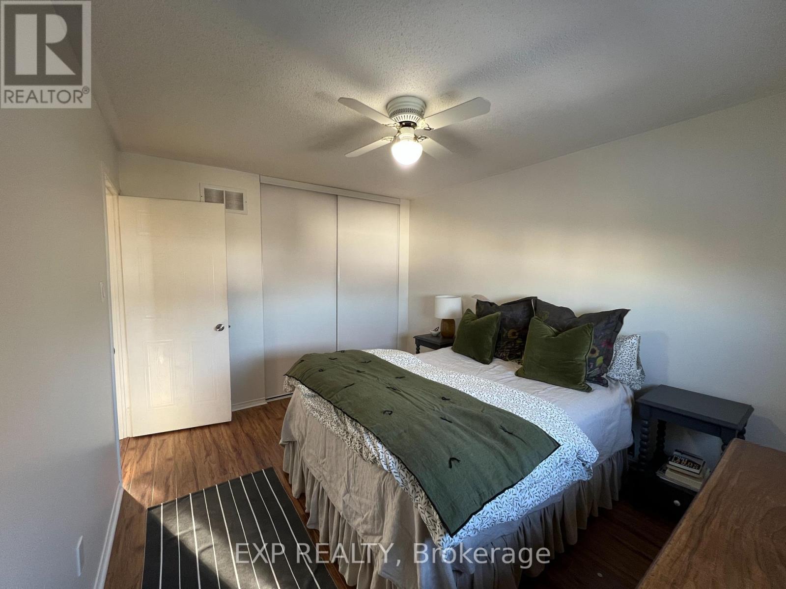 557 College Avenue, Orangeville, ON - Indoor Photo Showing Bedroom