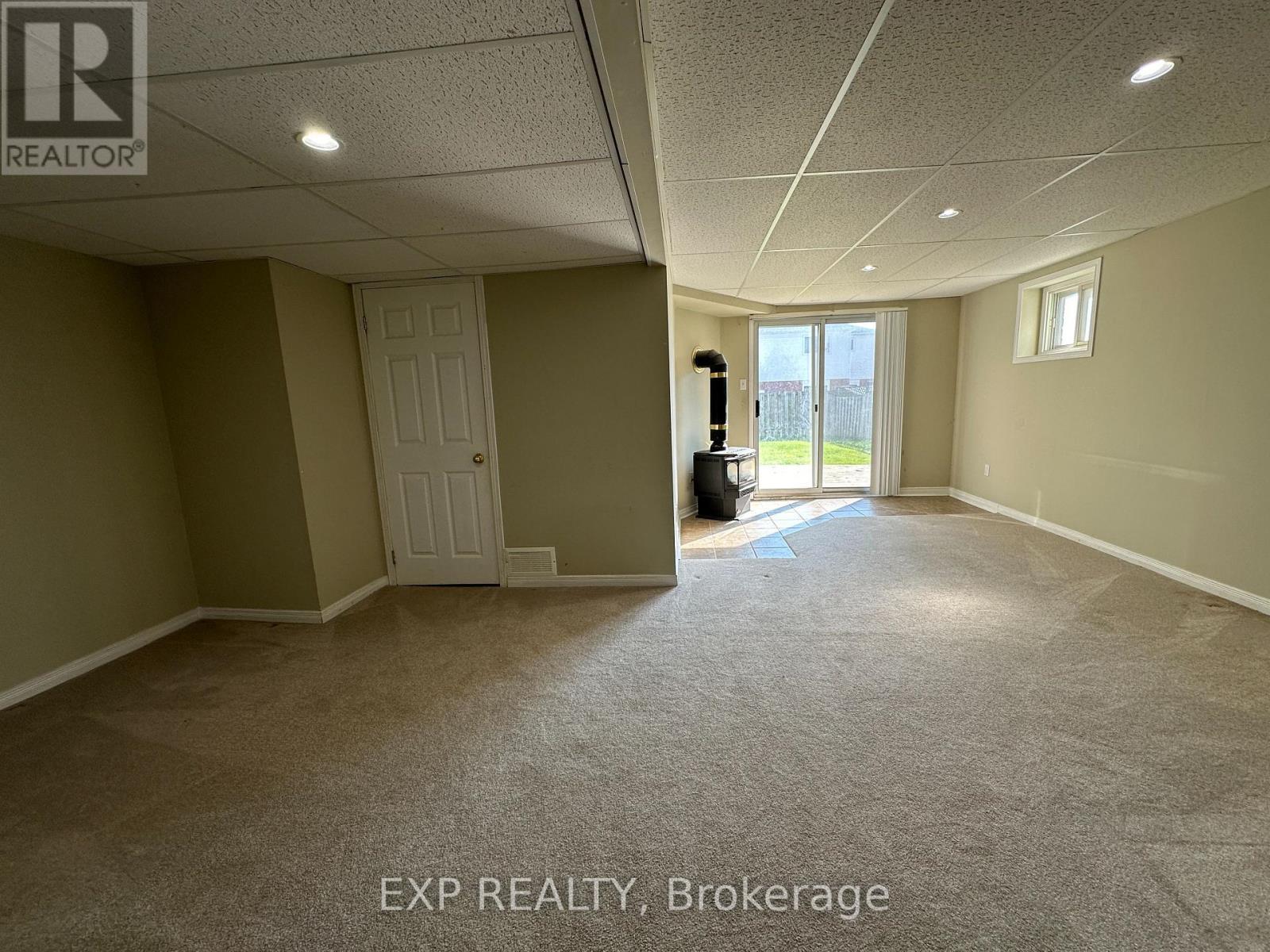 557 College Avenue, Orangeville, ON - Indoor