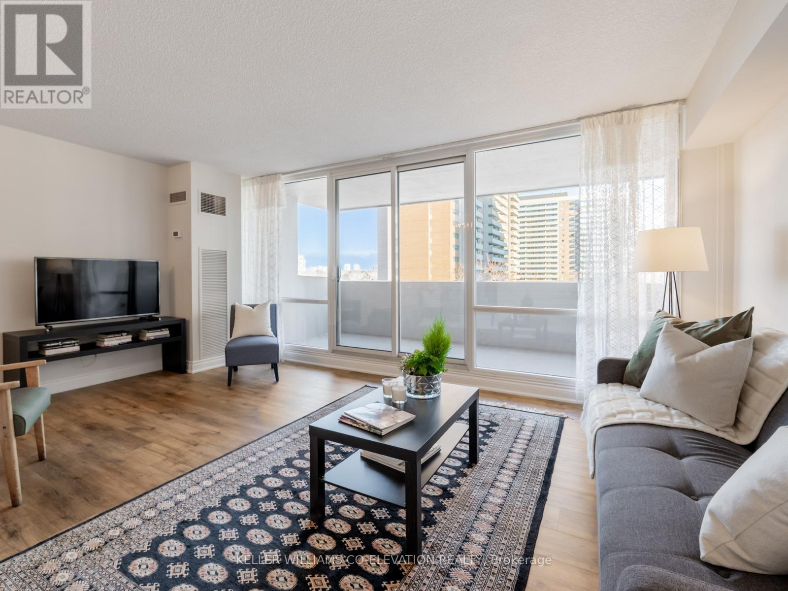 Newer Windows & Sliding Door - 709 - 240 Scarlett Road, Toronto, ON - Indoor Photo Showing Living Room