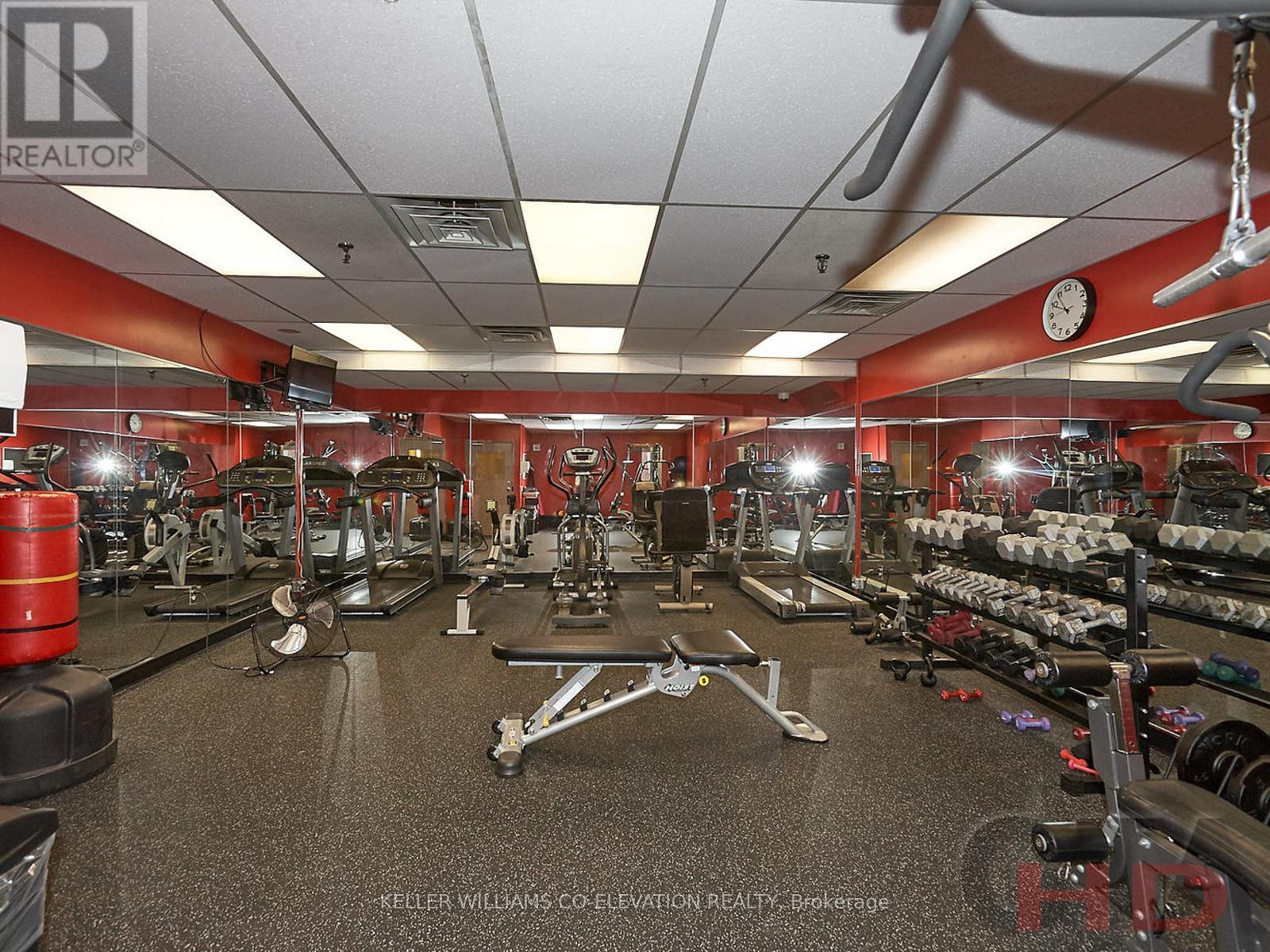 Fully Equipped Gym - 709 - 240 Scarlett Road, Toronto, ON - Indoor Photo Showing Gym Room
