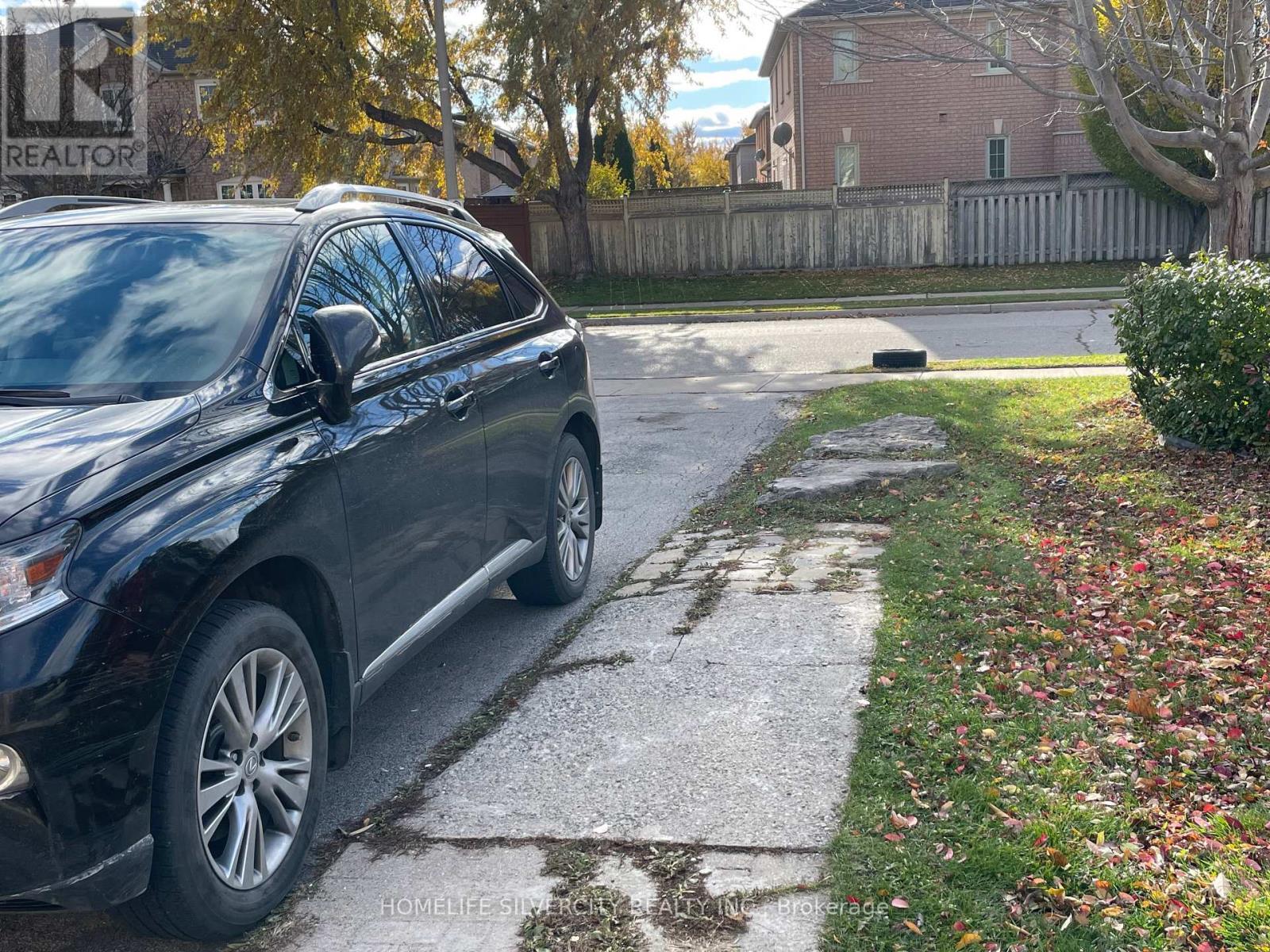 51 Morningmist Street, Brampton, ON - Outdoor