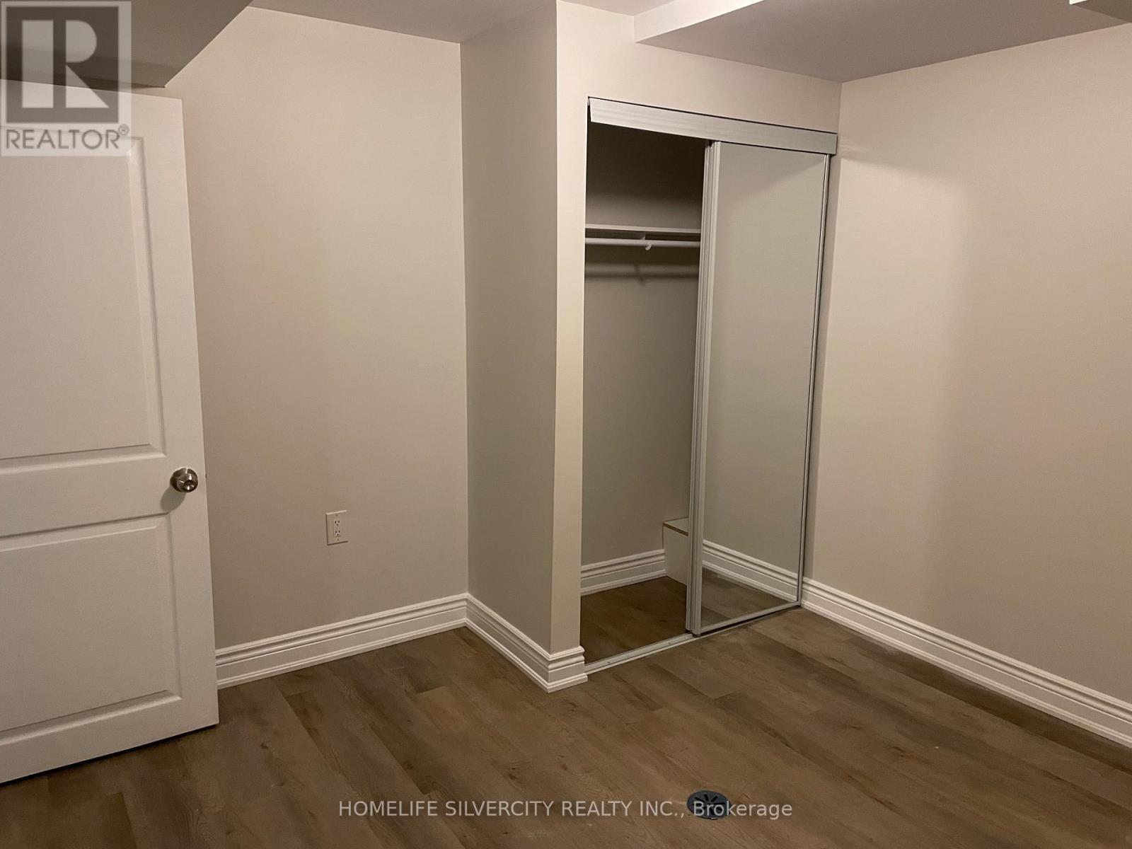 51 Morningmist Street, Brampton, ON - Indoor Photo Showing Other Room