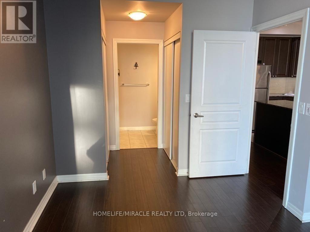 407 - 225 Webb Drive, Mississauga, ON - Indoor Photo Showing Other Room