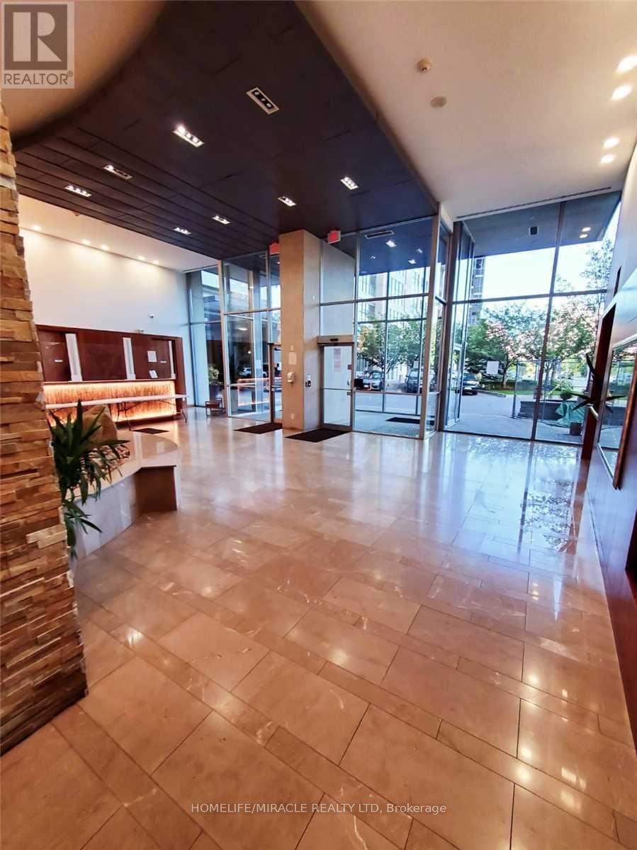 407 - 225 Webb Drive, Mississauga, ON - Indoor Photo Showing Other Room