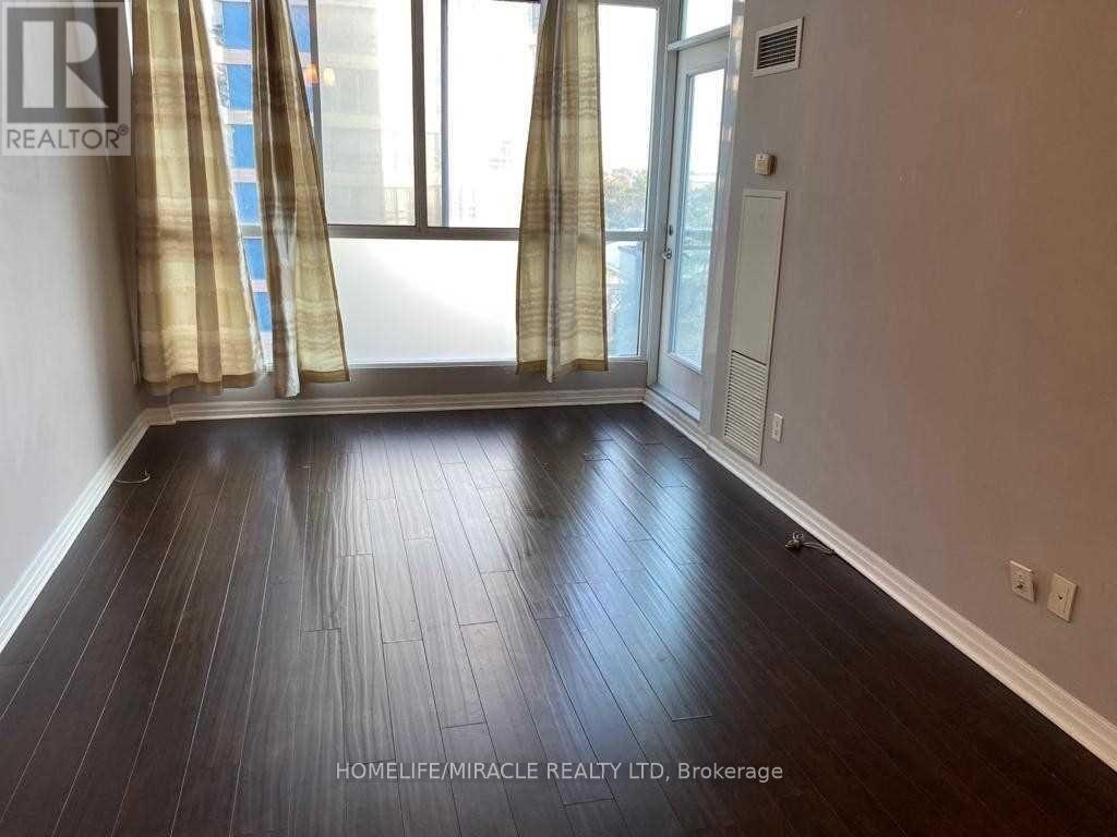 407 - 225 Webb Drive, Mississauga, ON - Indoor Photo Showing Other Room