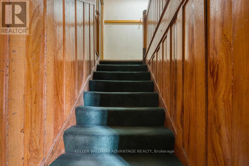 24 Indian Road Crescent, Toronto, ON - Indoor Photo Showing Other Room