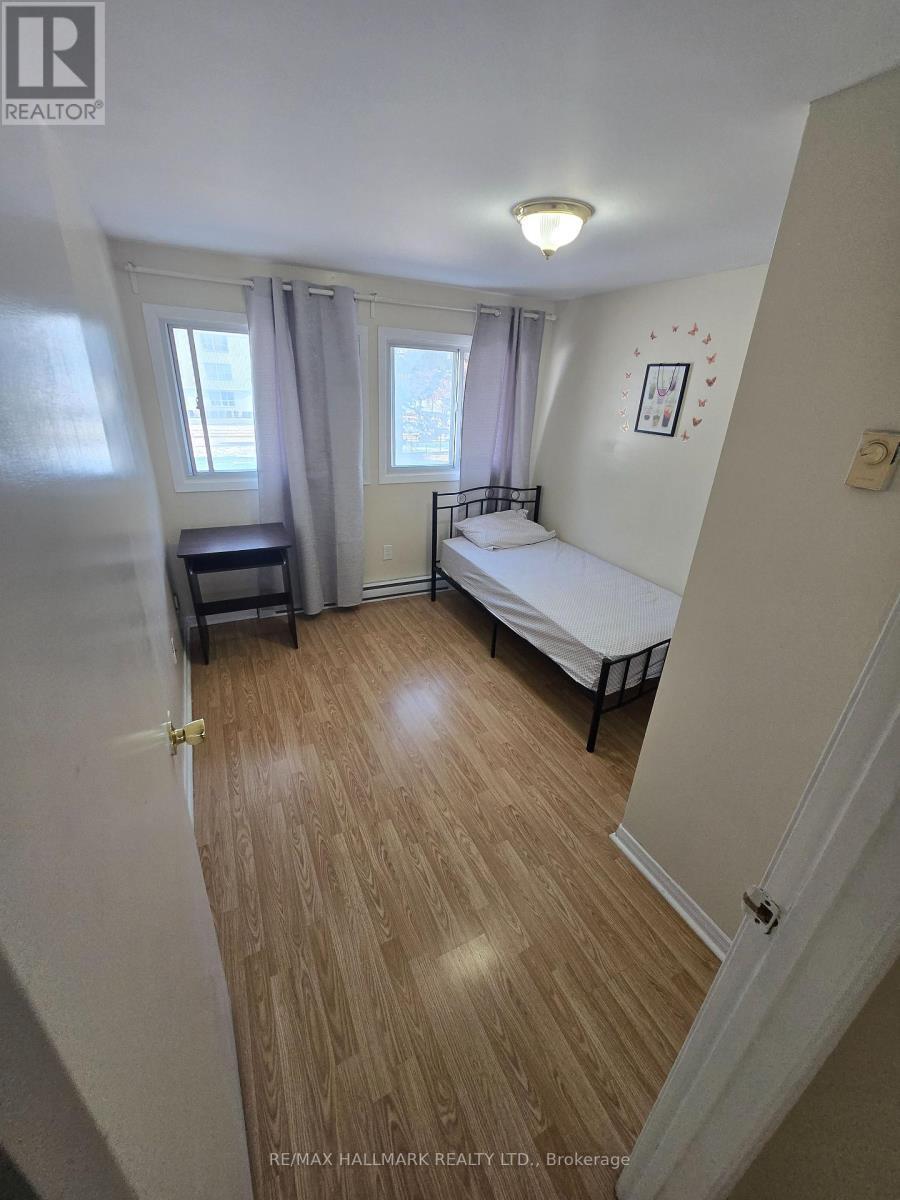 39 John Cabot Way, Toronto, ON - Indoor