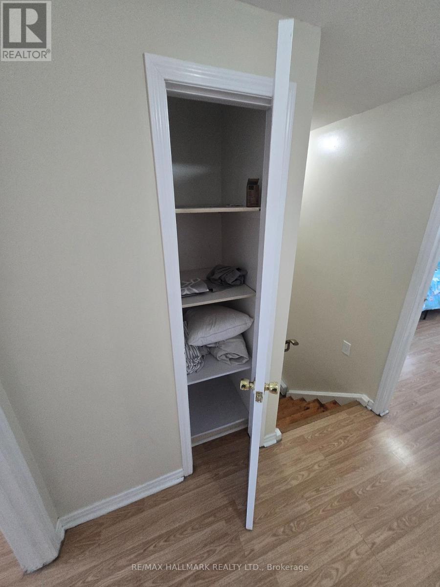 39 John Cabot Way, Toronto, ON - Indoor Photo Showing Other Room