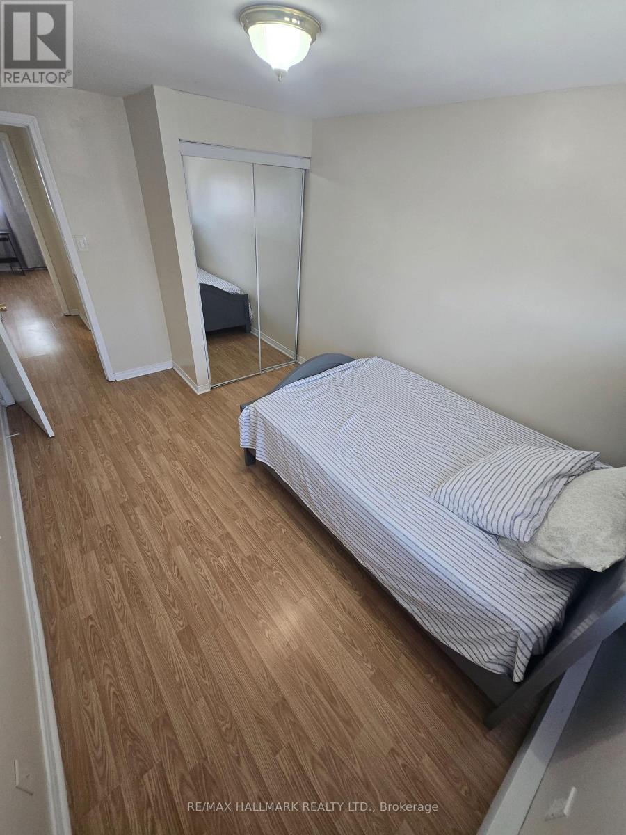 39 John Cabot Way, Toronto, ON - Indoor Photo Showing Bedroom