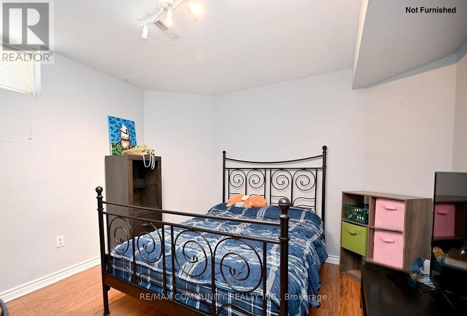 13 Marotta Avenue, Brampton, ON - Indoor Photo Showing Bedroom
