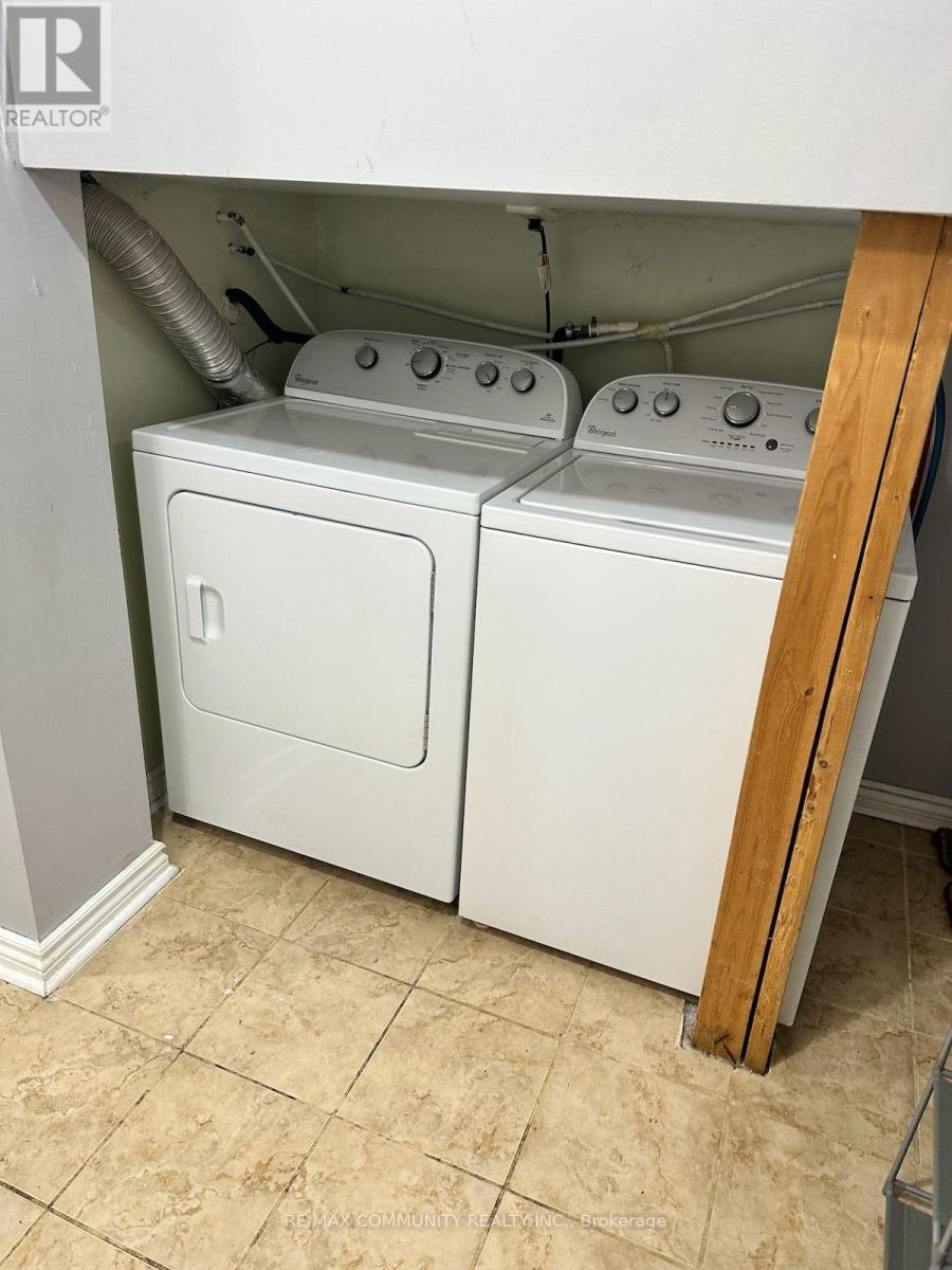 13 Marotta Avenue, Brampton, ON - Indoor Photo Showing Laundry Room