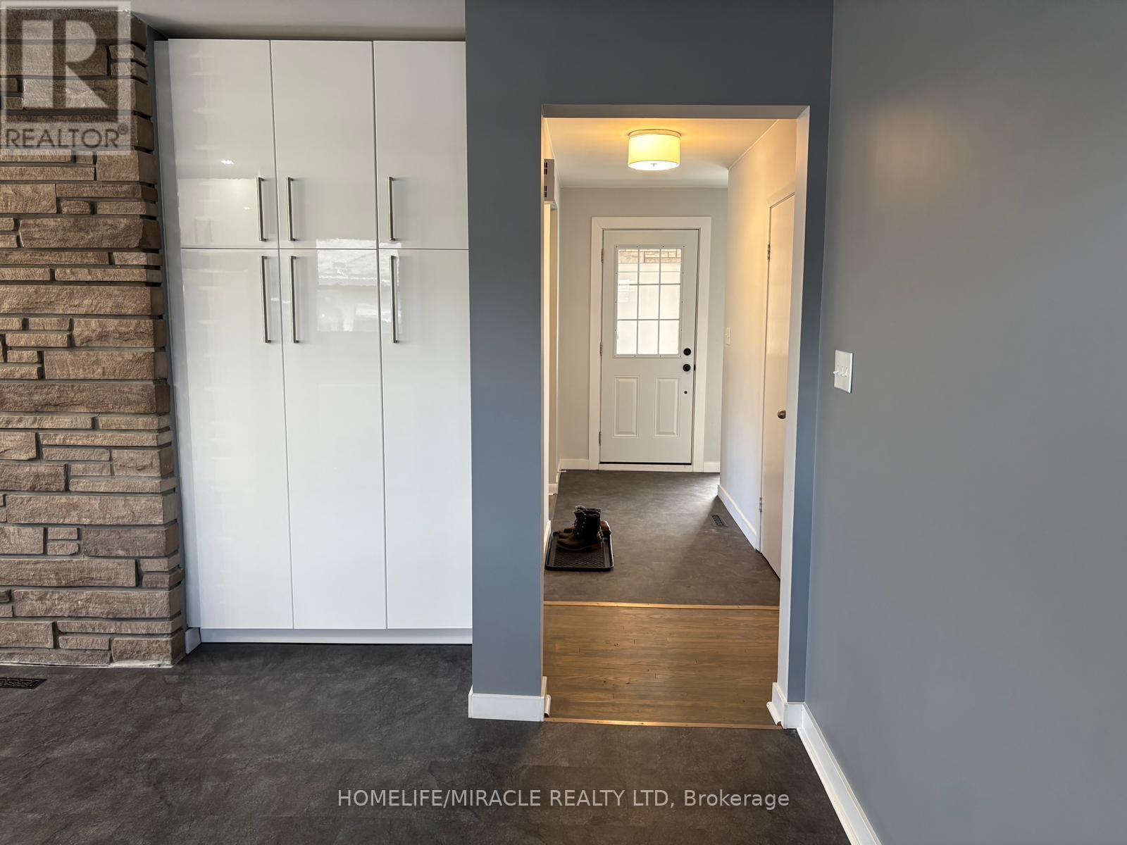 312 Grantham Avenue, St. Catharines, ON - Indoor Photo Showing Other Room