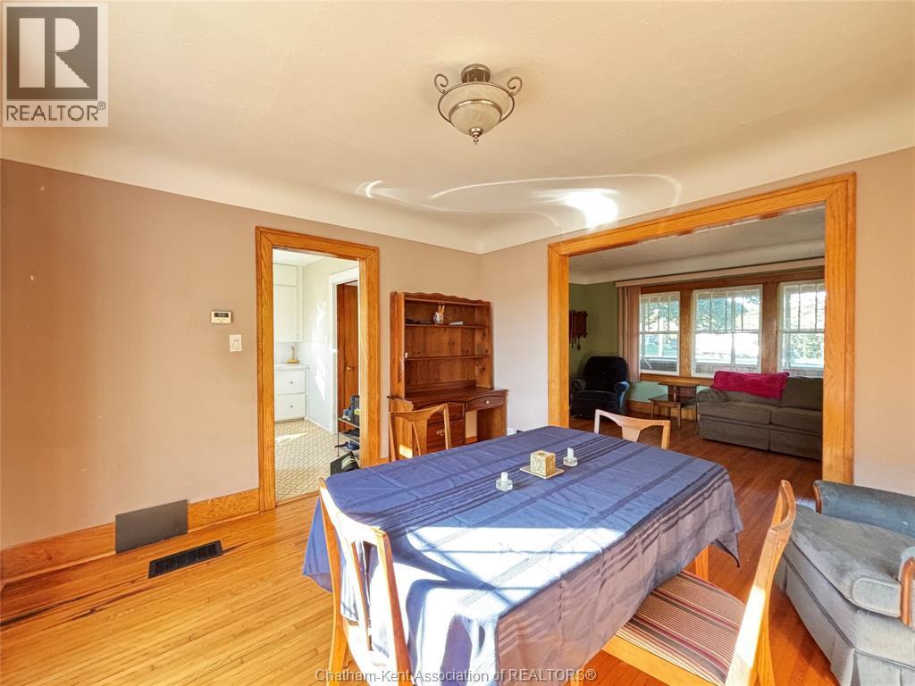 18784 Erieau Road, Blenheim, ON - Indoor Photo Showing Dining Room