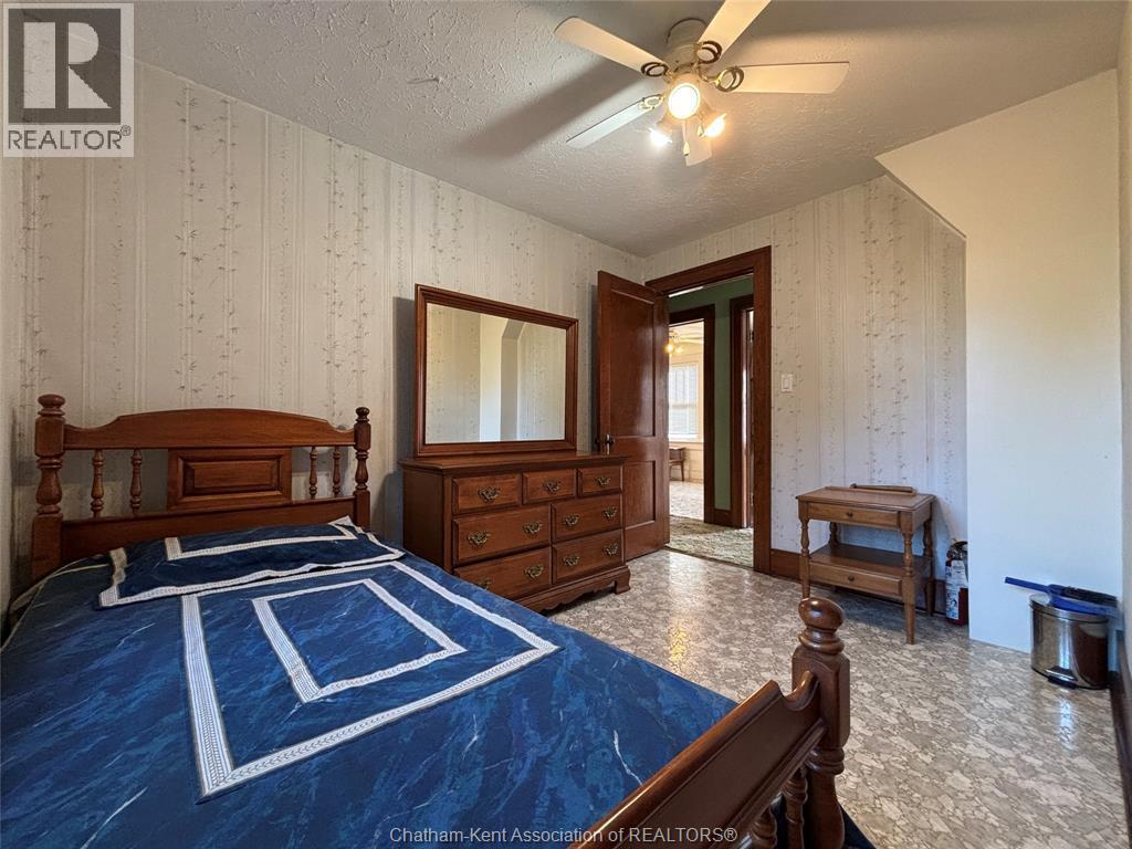 18784 Erieau Road, Blenheim, ON - Indoor Photo Showing Bedroom