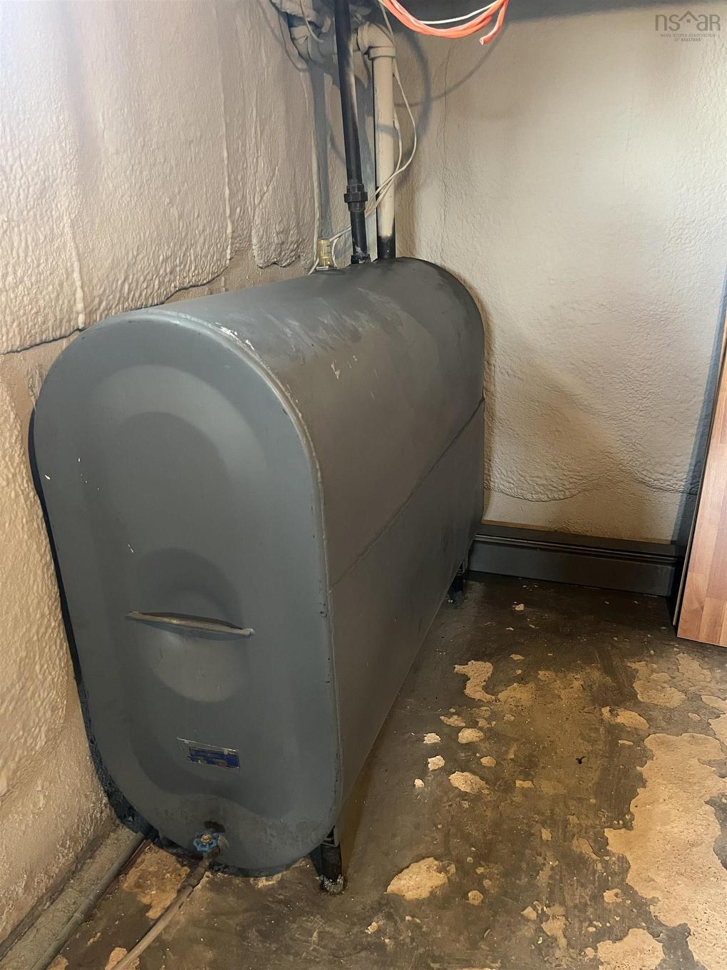 67 South Street, Donkin, NS