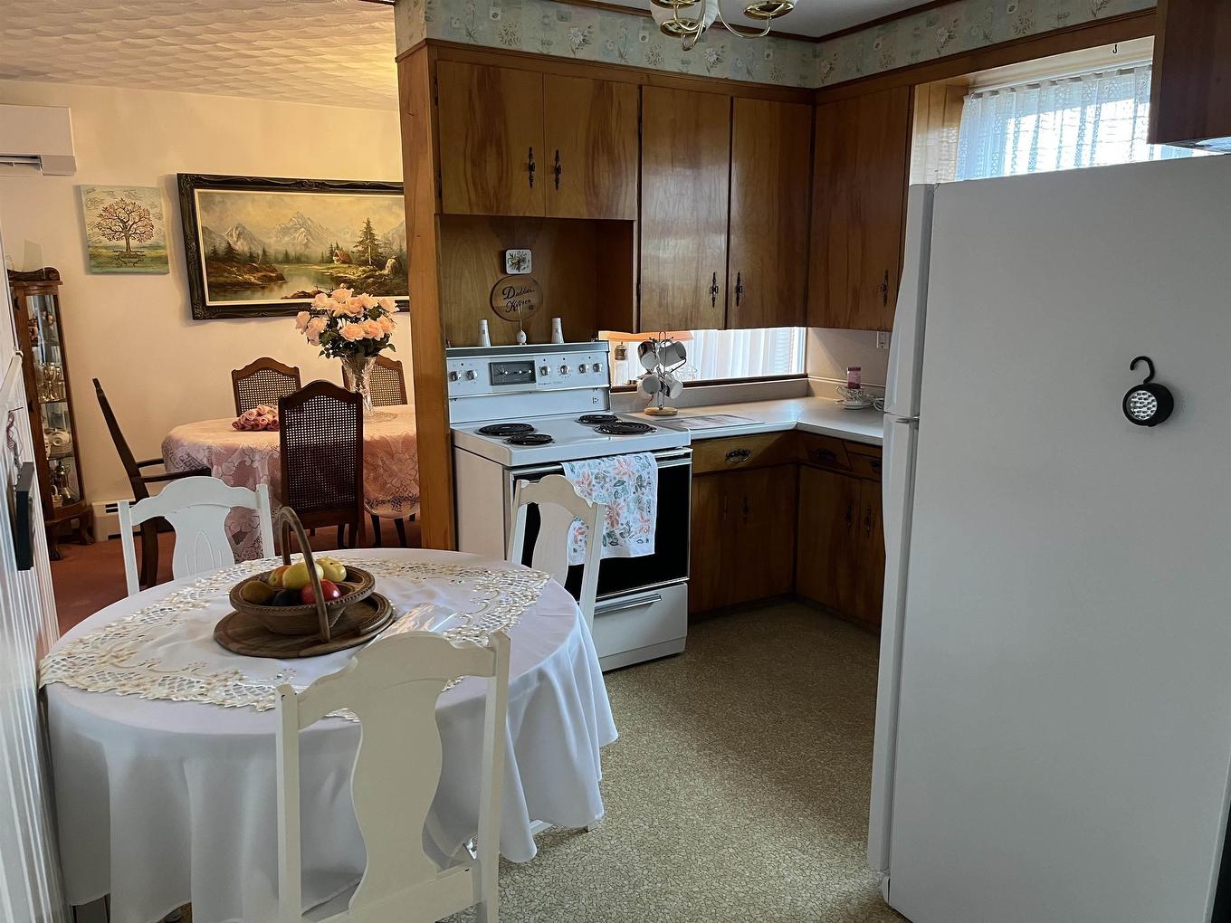 67 South Street, Donkin, NS