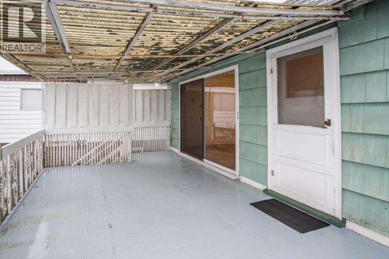 11 Hythe Avenue, Burnaby, BC - Outdoor With Exterior