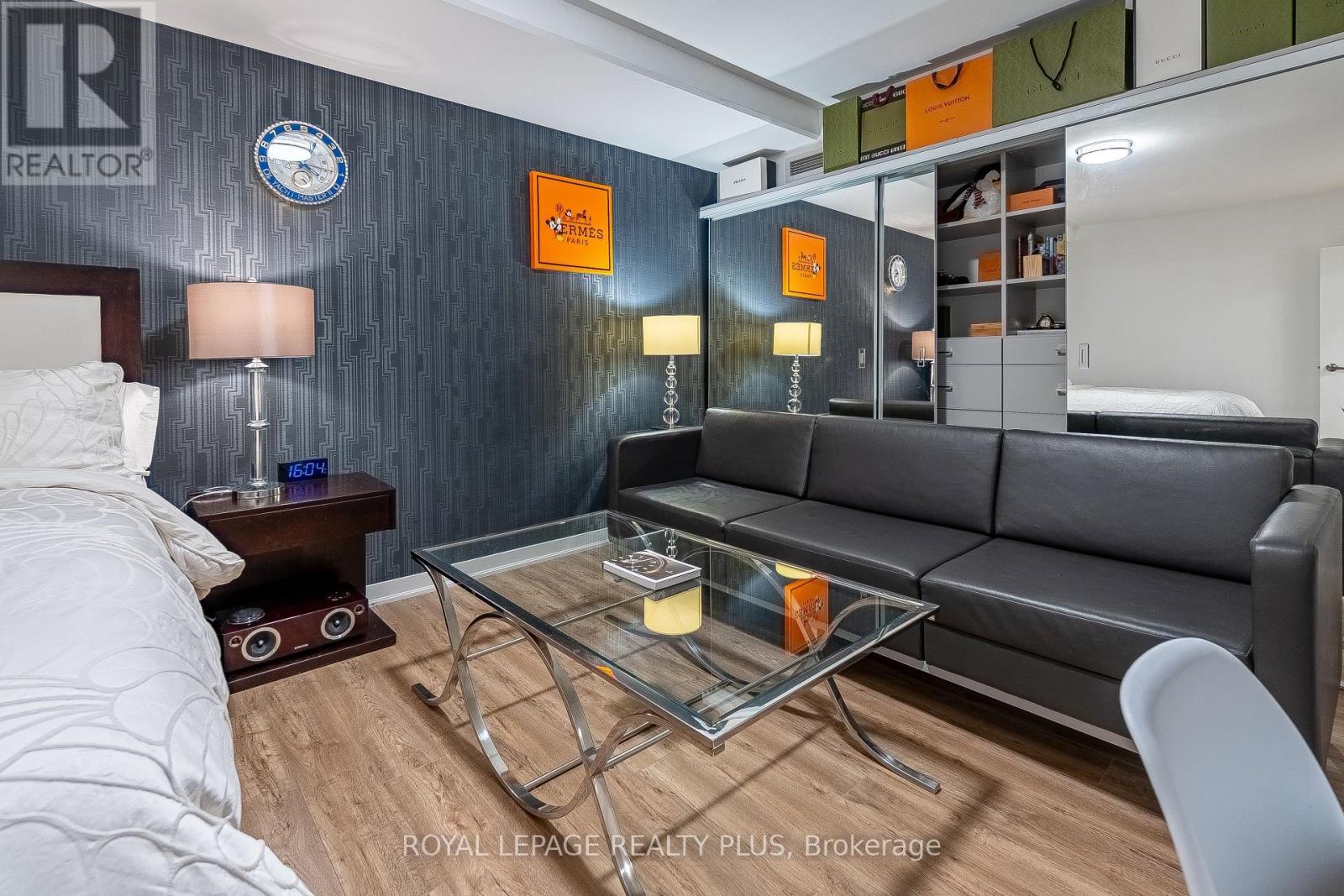 117 - 55 Stewart Street, Toronto, ON