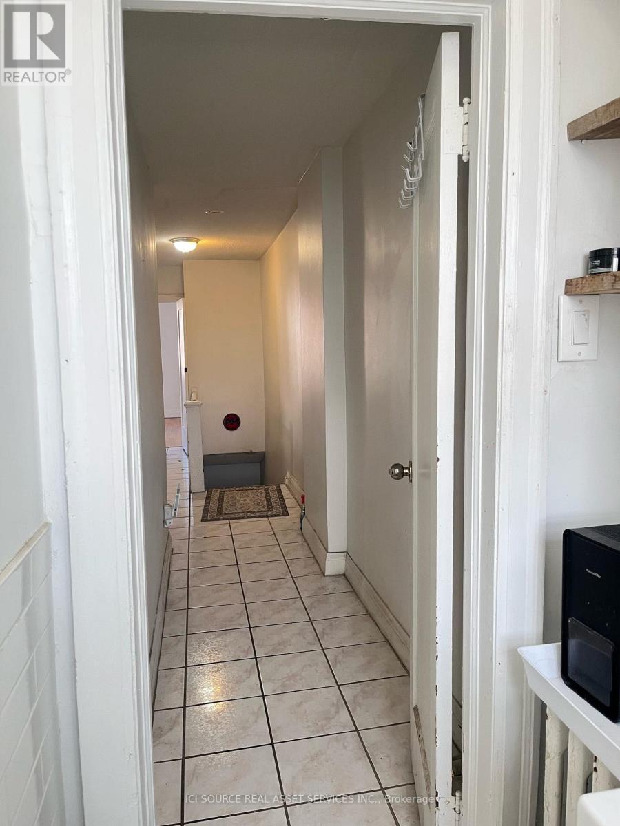 2 - 56 Markham Street, Toronto, ON - Indoor Photo Showing Other Room