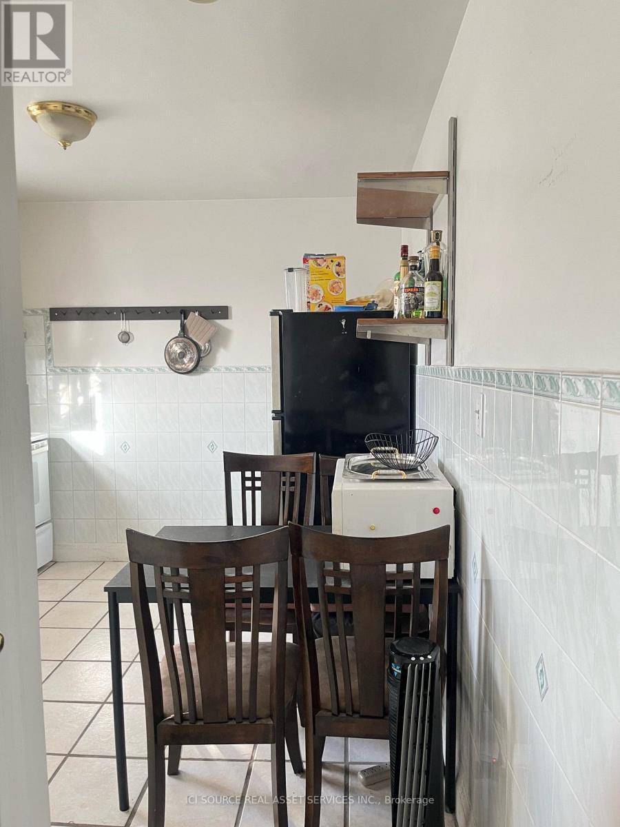 2 - 56 Markham Street, Toronto, ON - Indoor Photo Showing Dining Room