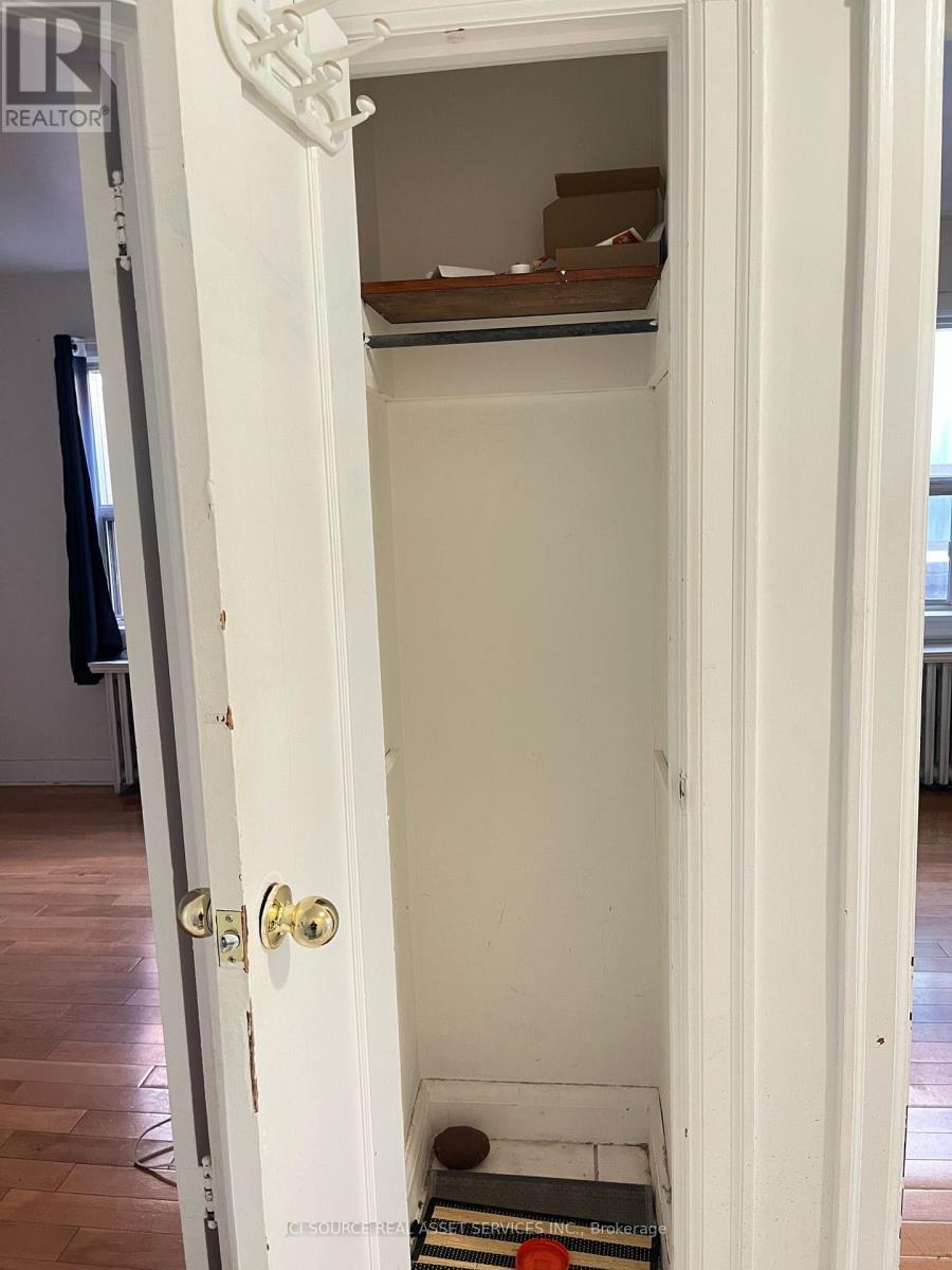 2 - 56 Markham Street, Toronto, ON - Indoor