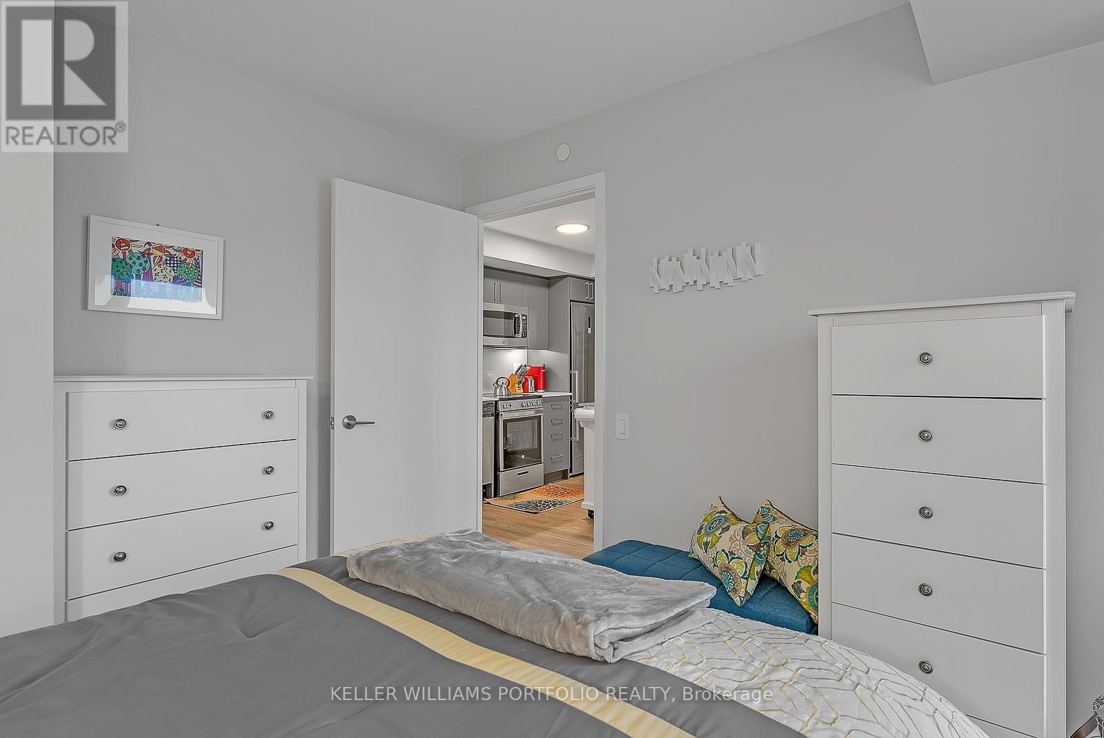 622 - 38 Monte Kwinter Court, Toronto, ON - Indoor Photo Showing Bedroom