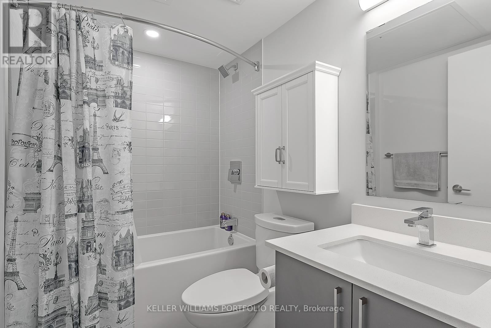 622 - 38 Monte Kwinter Court, Toronto, ON - Indoor Photo Showing Bathroom
