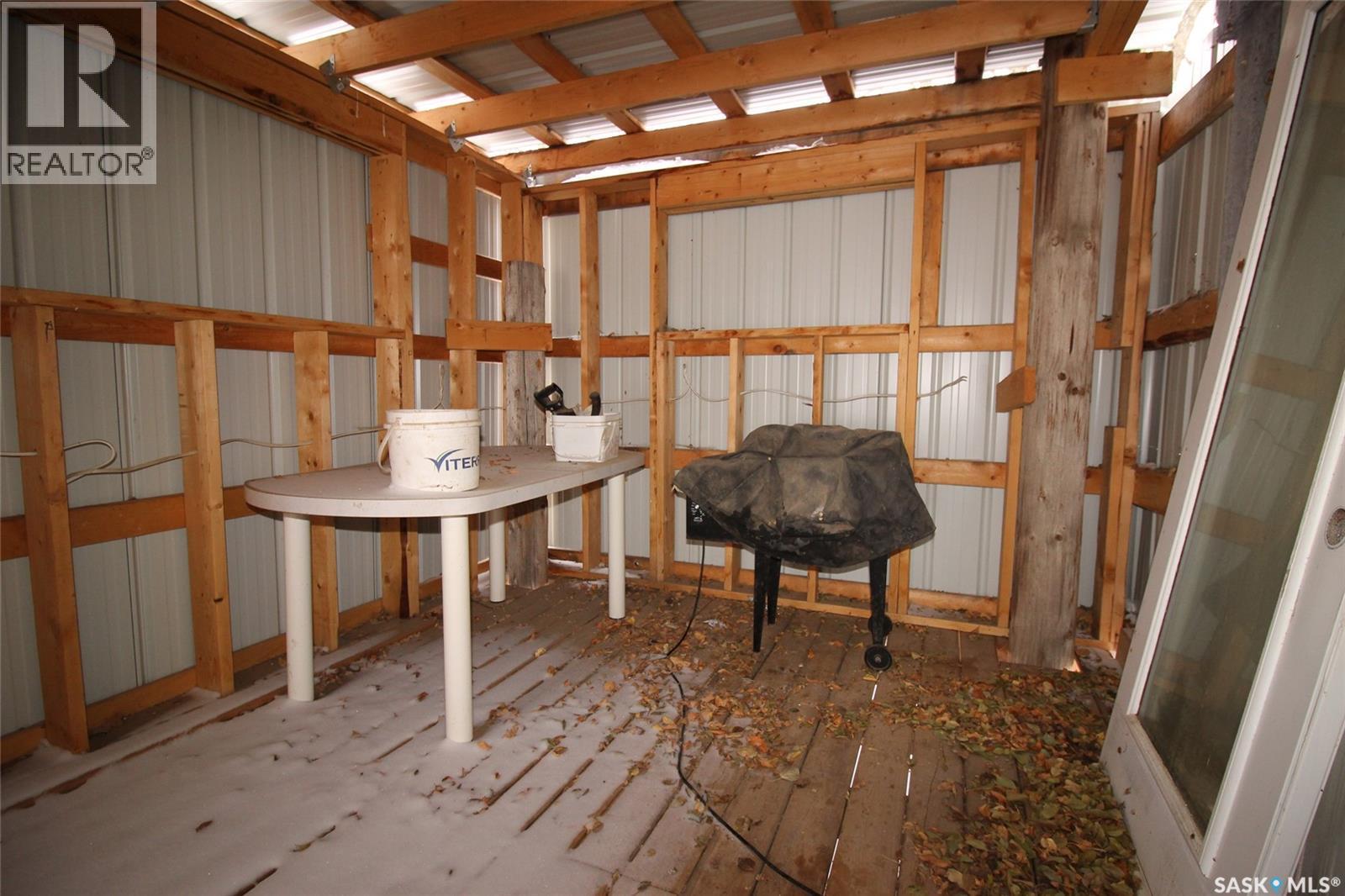 513-515 2Nd Avenue S, Simmie, SK