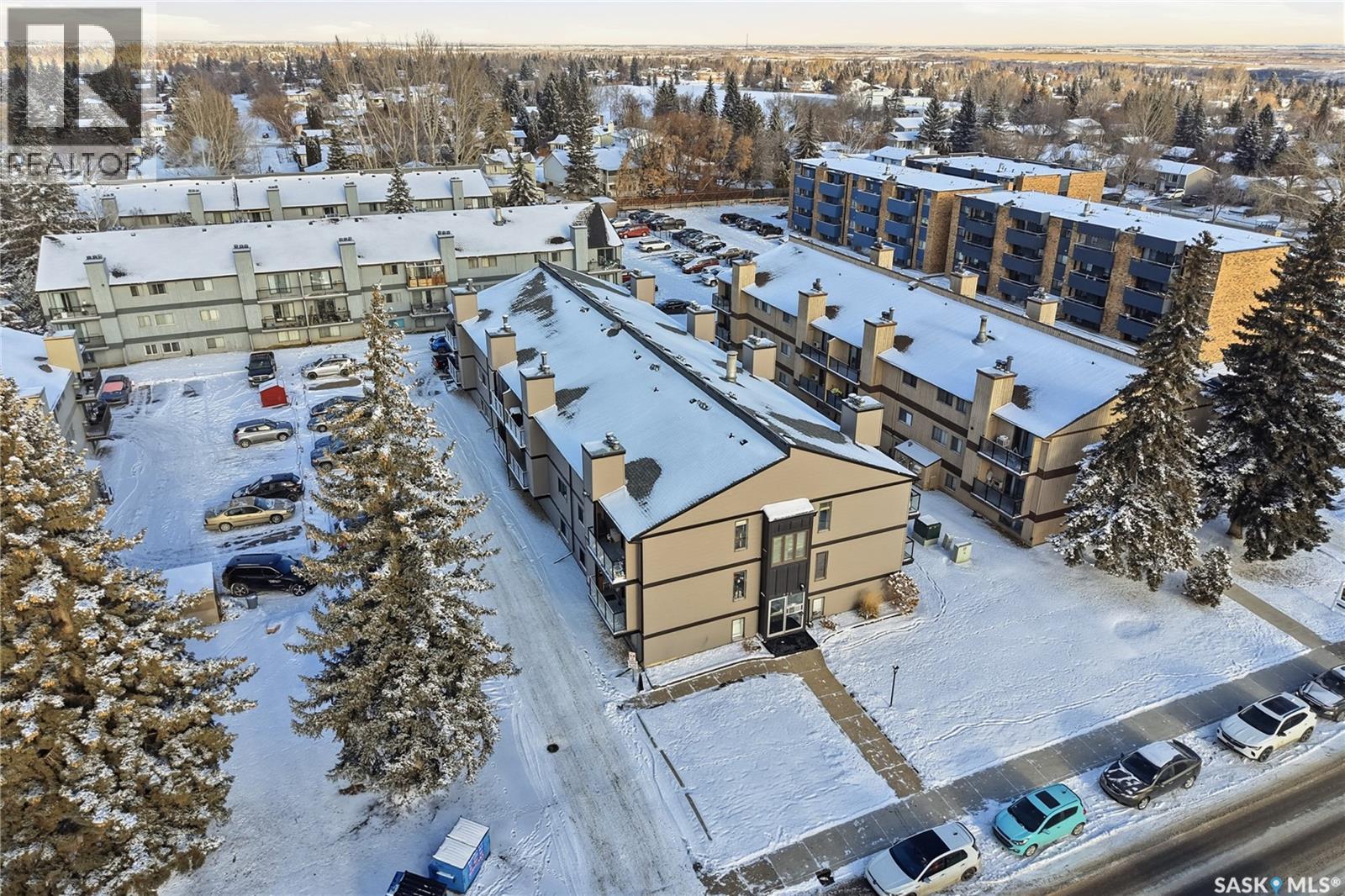 15 274 Pinehouse Drive, Saskatoon, SK - Outdoor With View