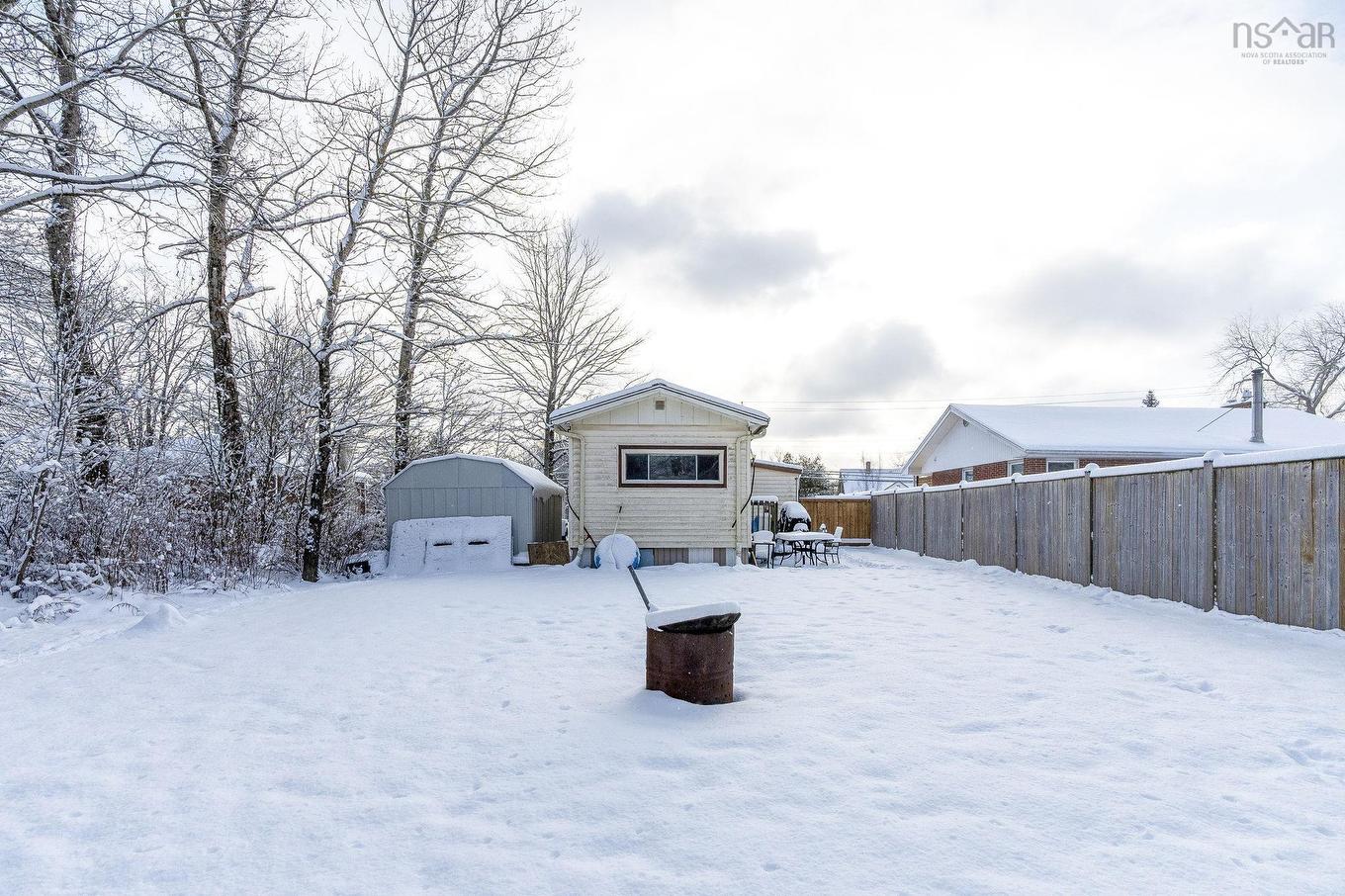 1126 Highway 2, Hants, NS