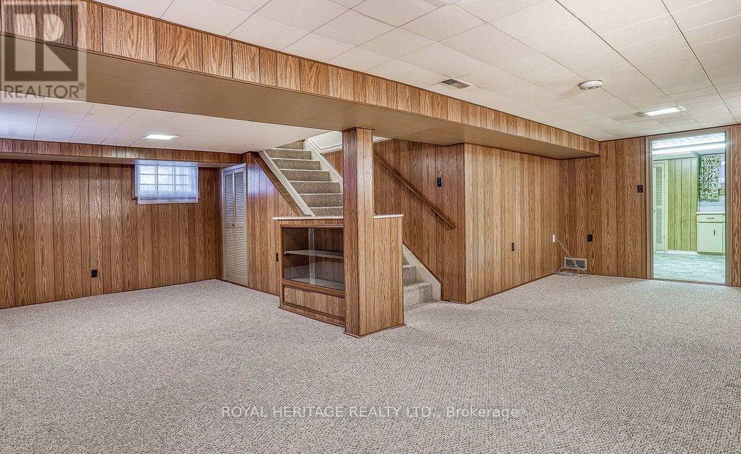 339 Nipigon Street E, Oshawa, ON - Indoor Photo Showing Other Room